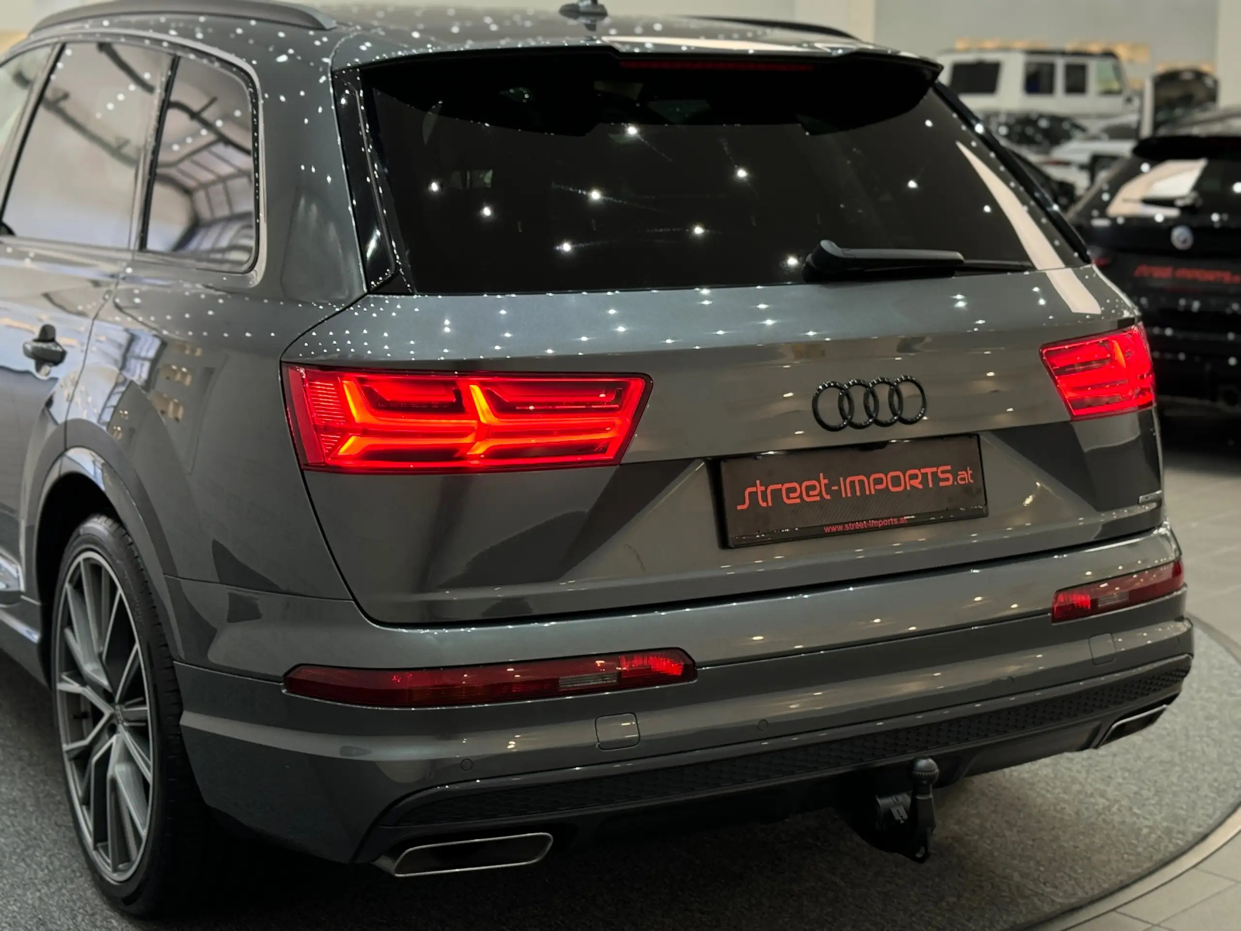 Audi - Q7