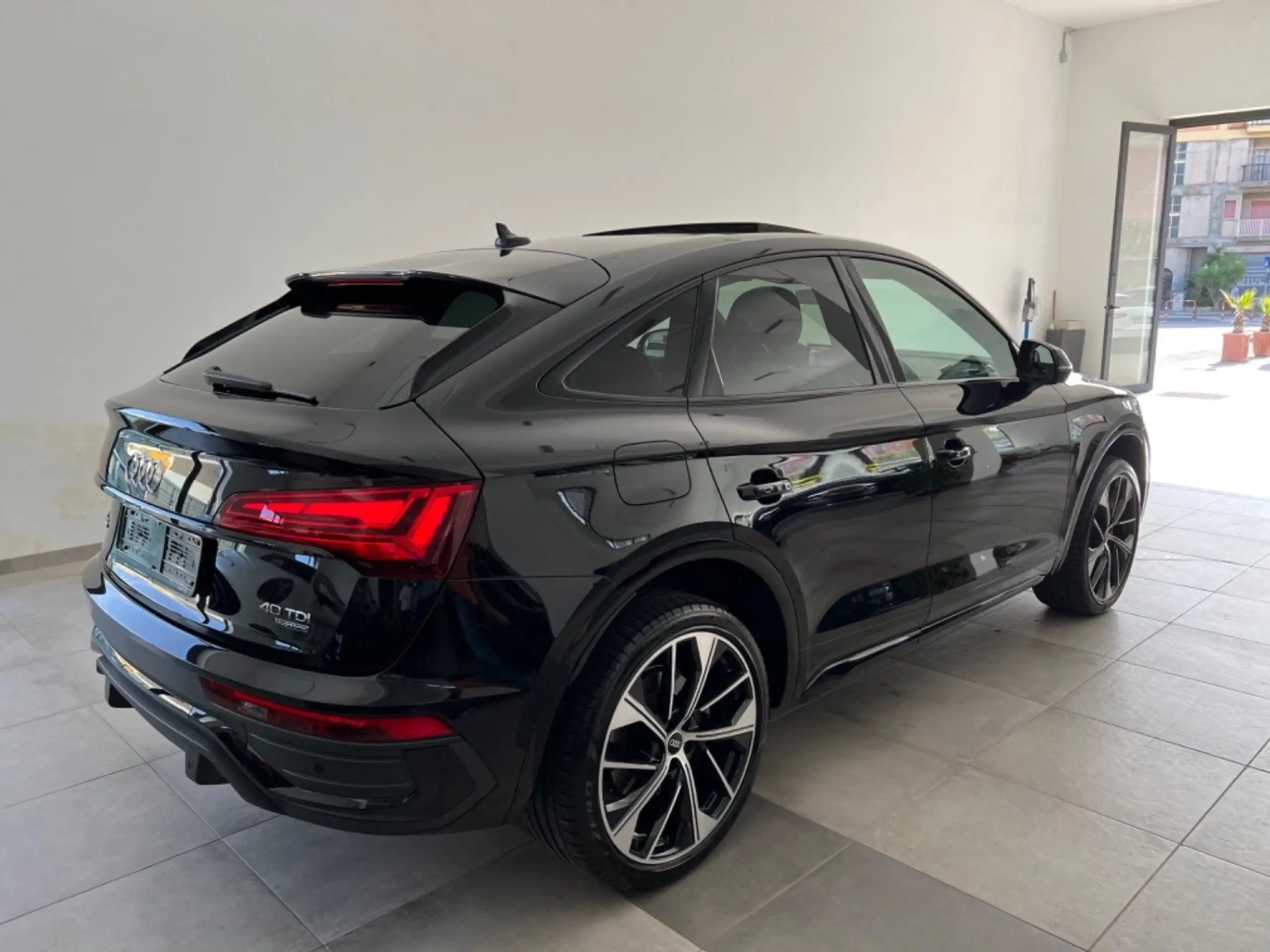 Audi - Q5