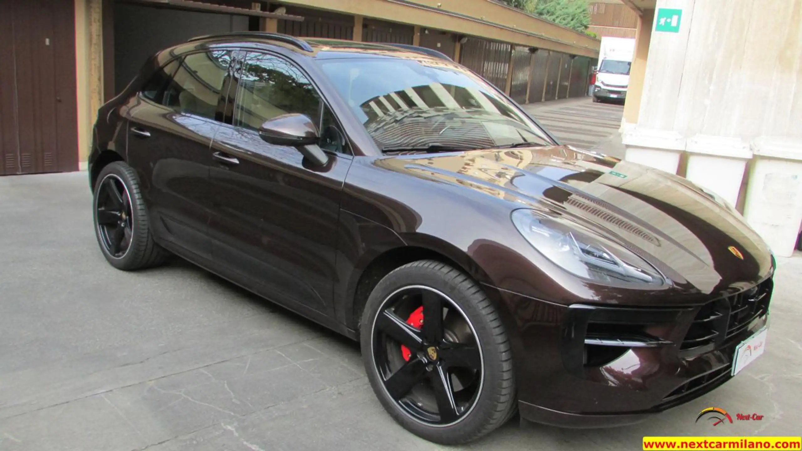 Porsche - Macan