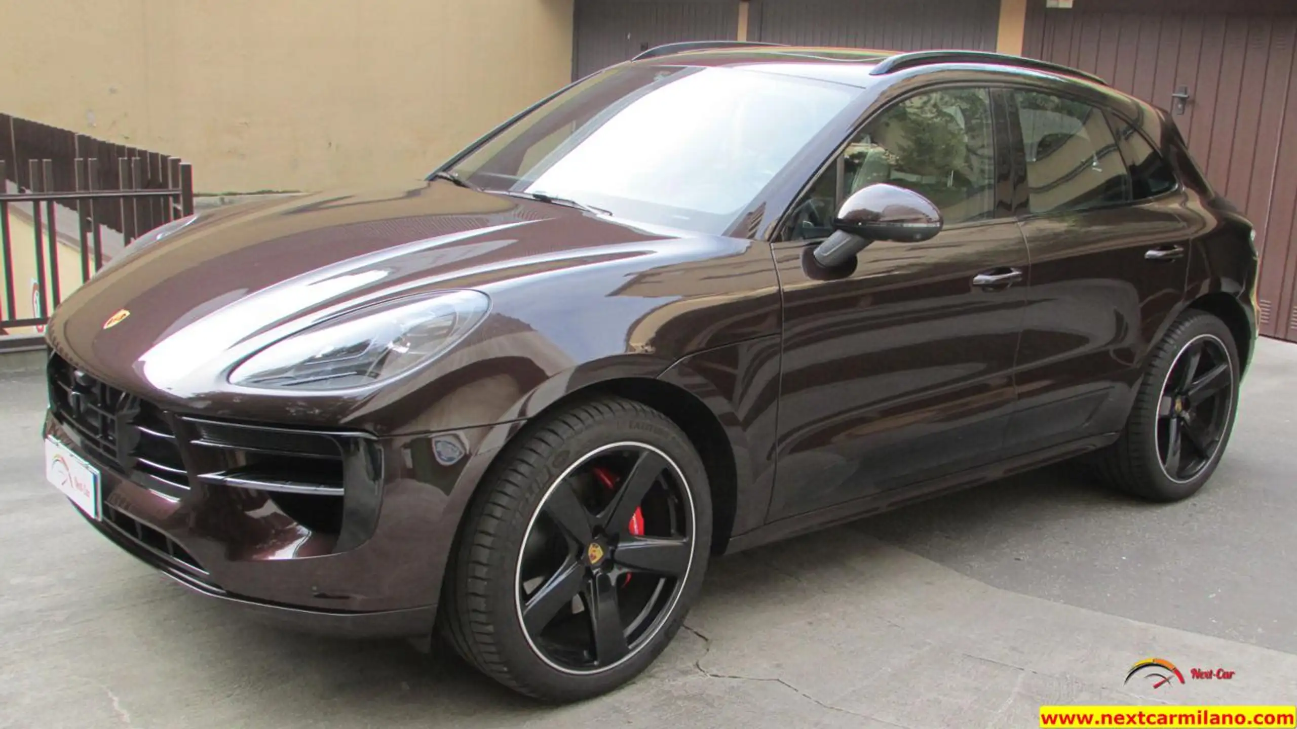 Porsche - Macan