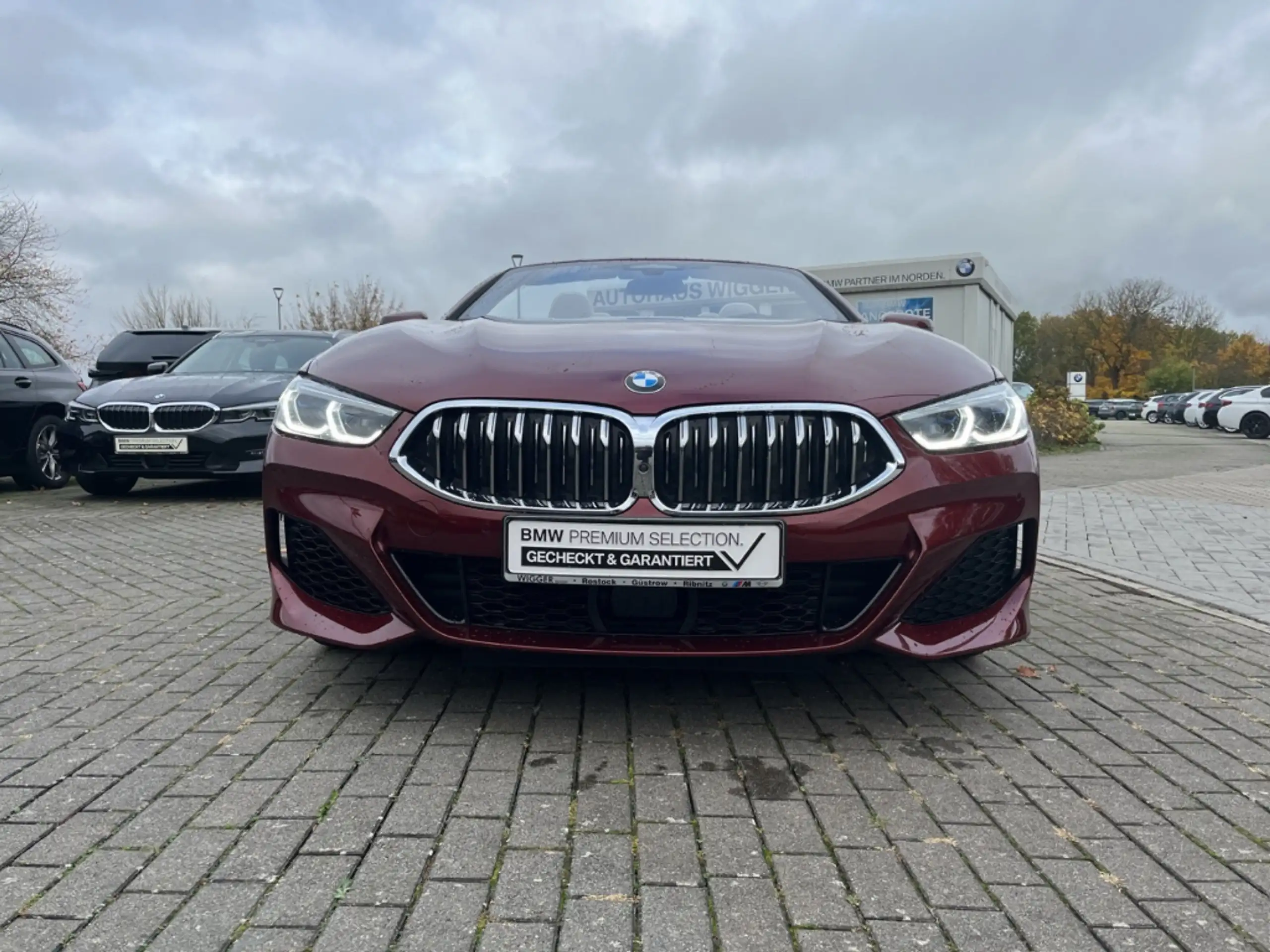 BMW - 840