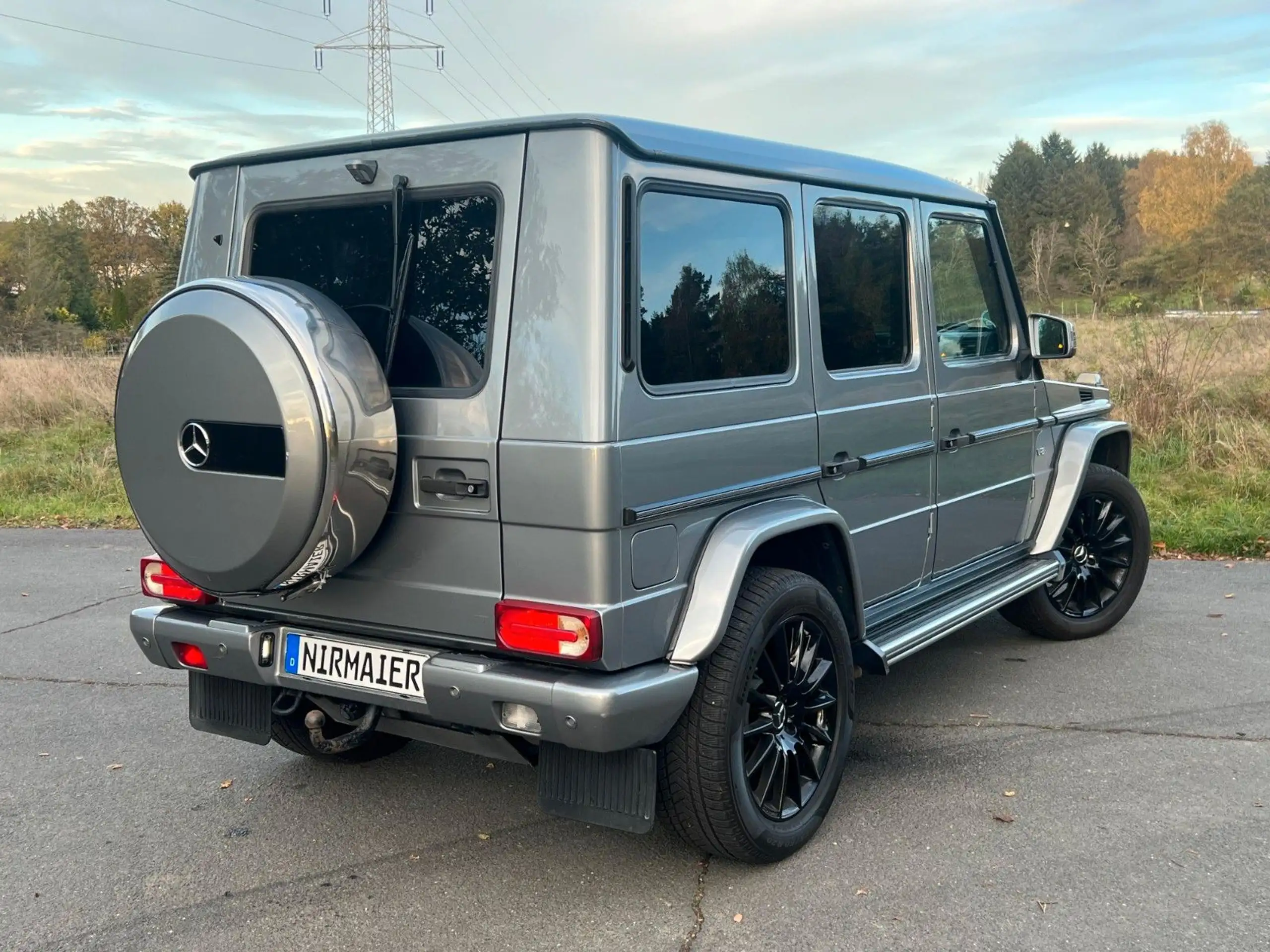 Mercedes-Benz - G 500