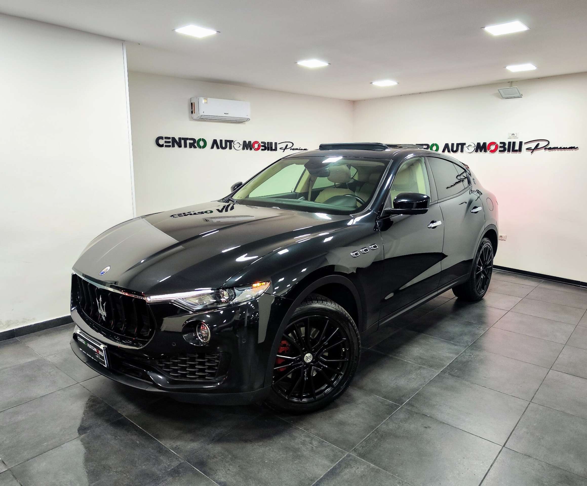 Maserati - Levante