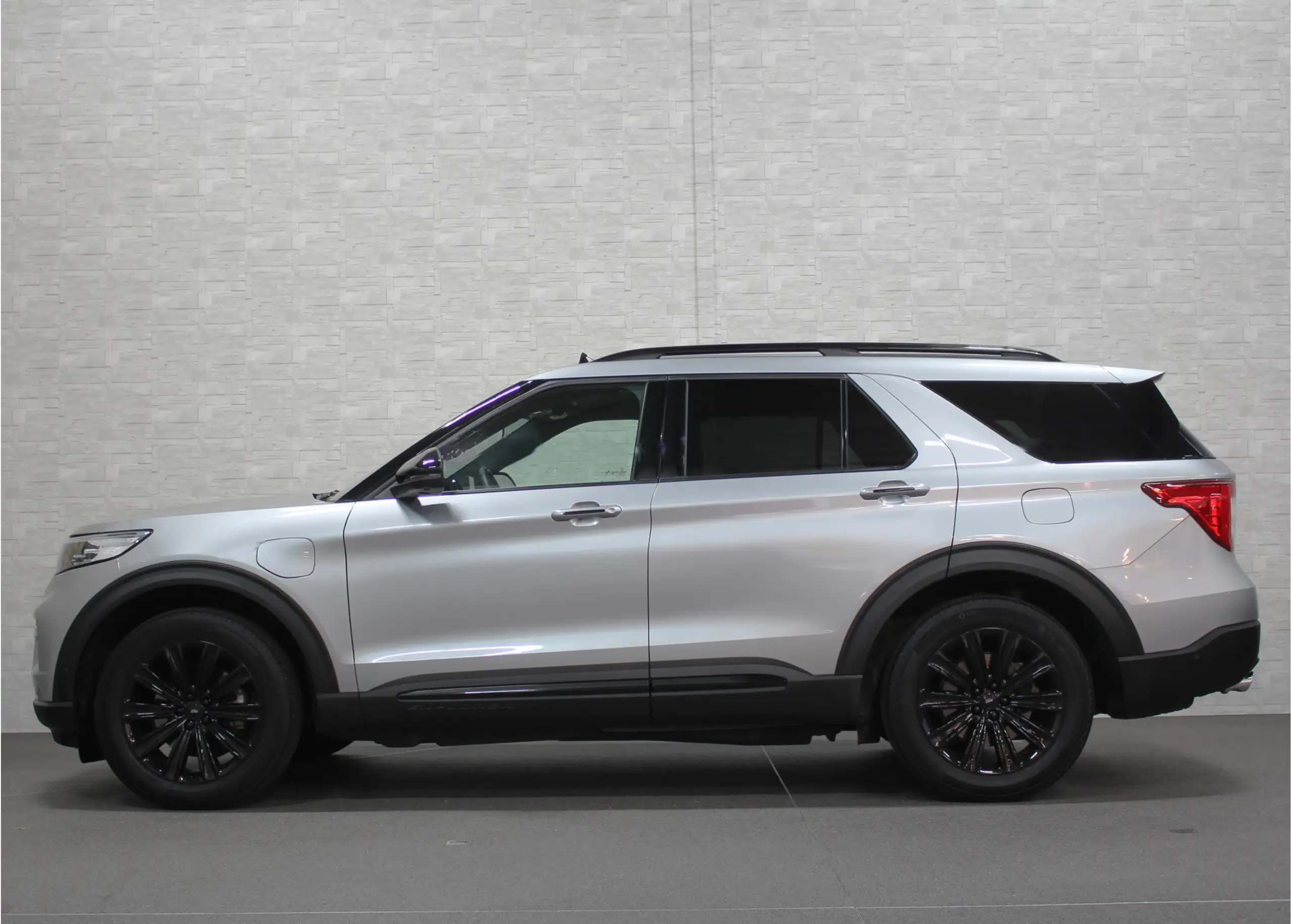 Ford - Explorer