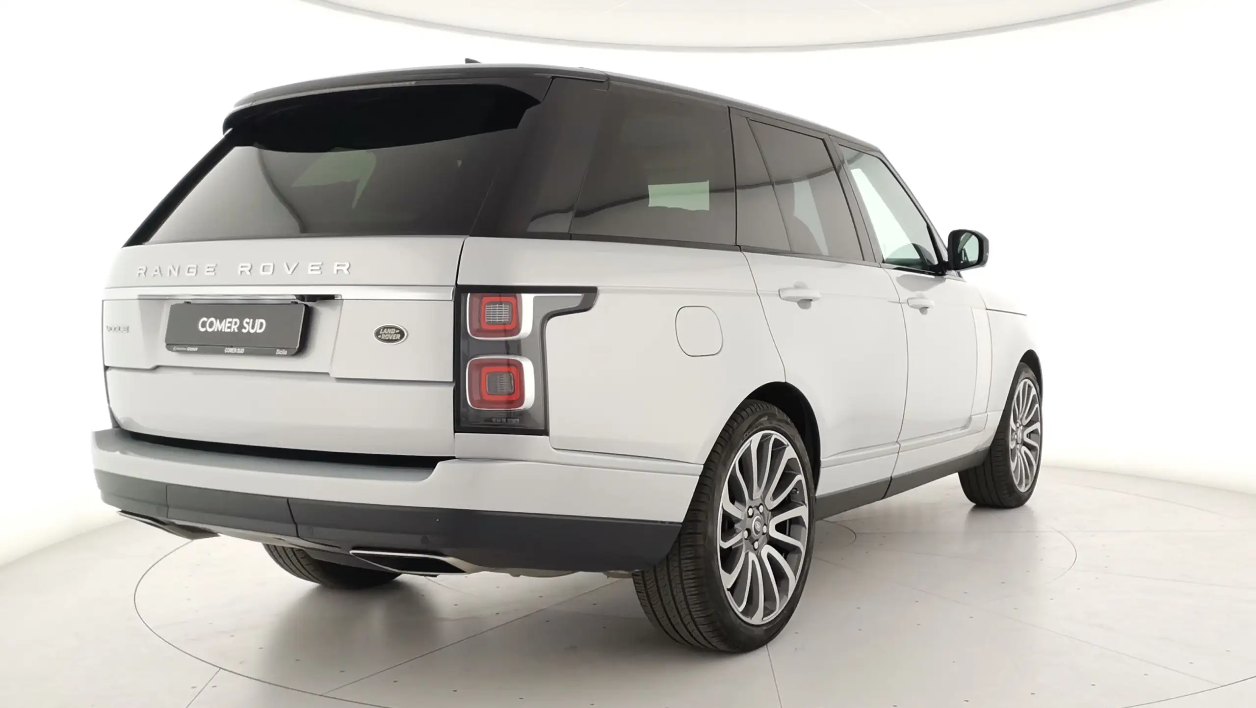 Land Rover - Range Rover