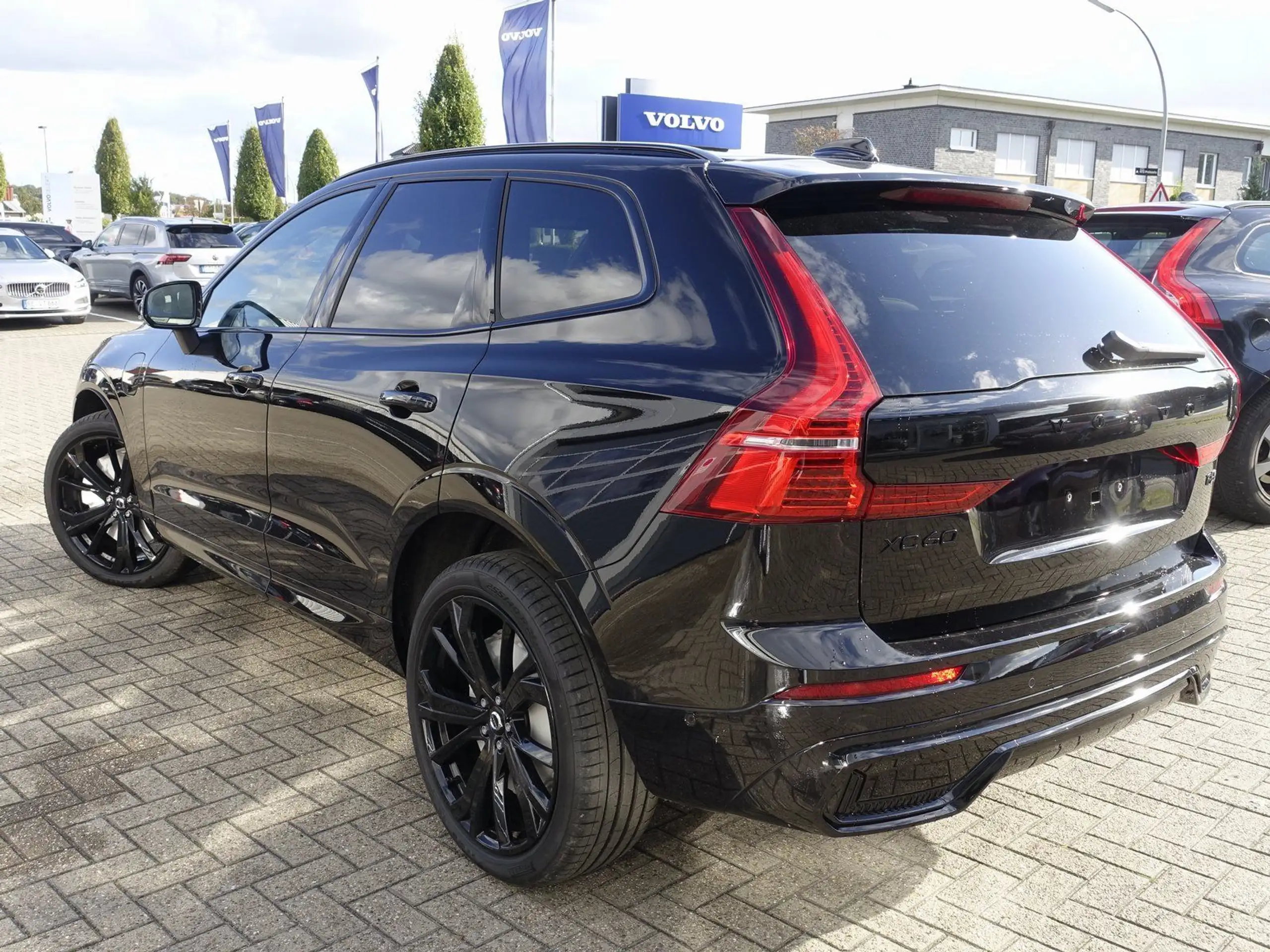 Volvo - XC60