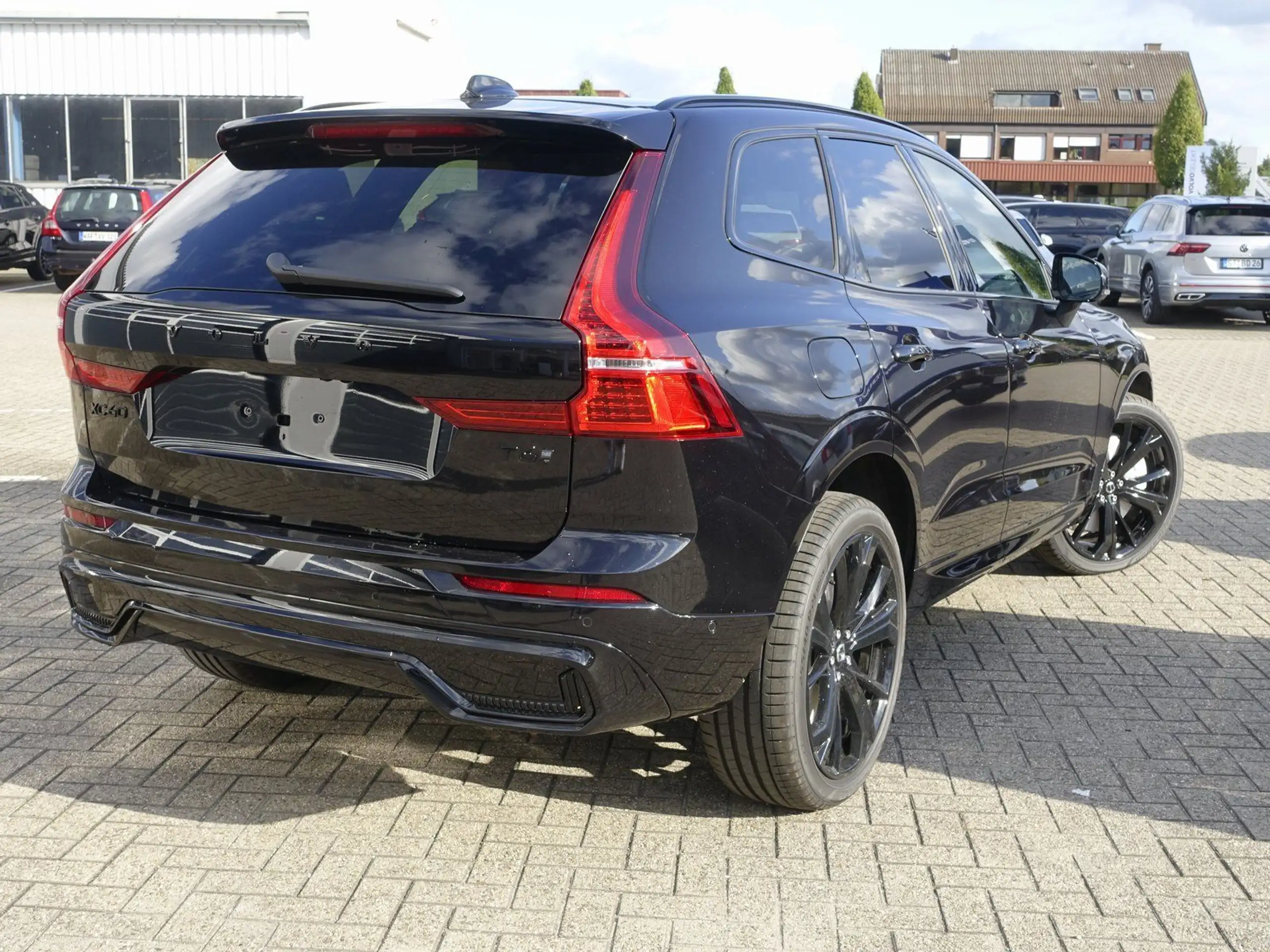 Volvo - XC60