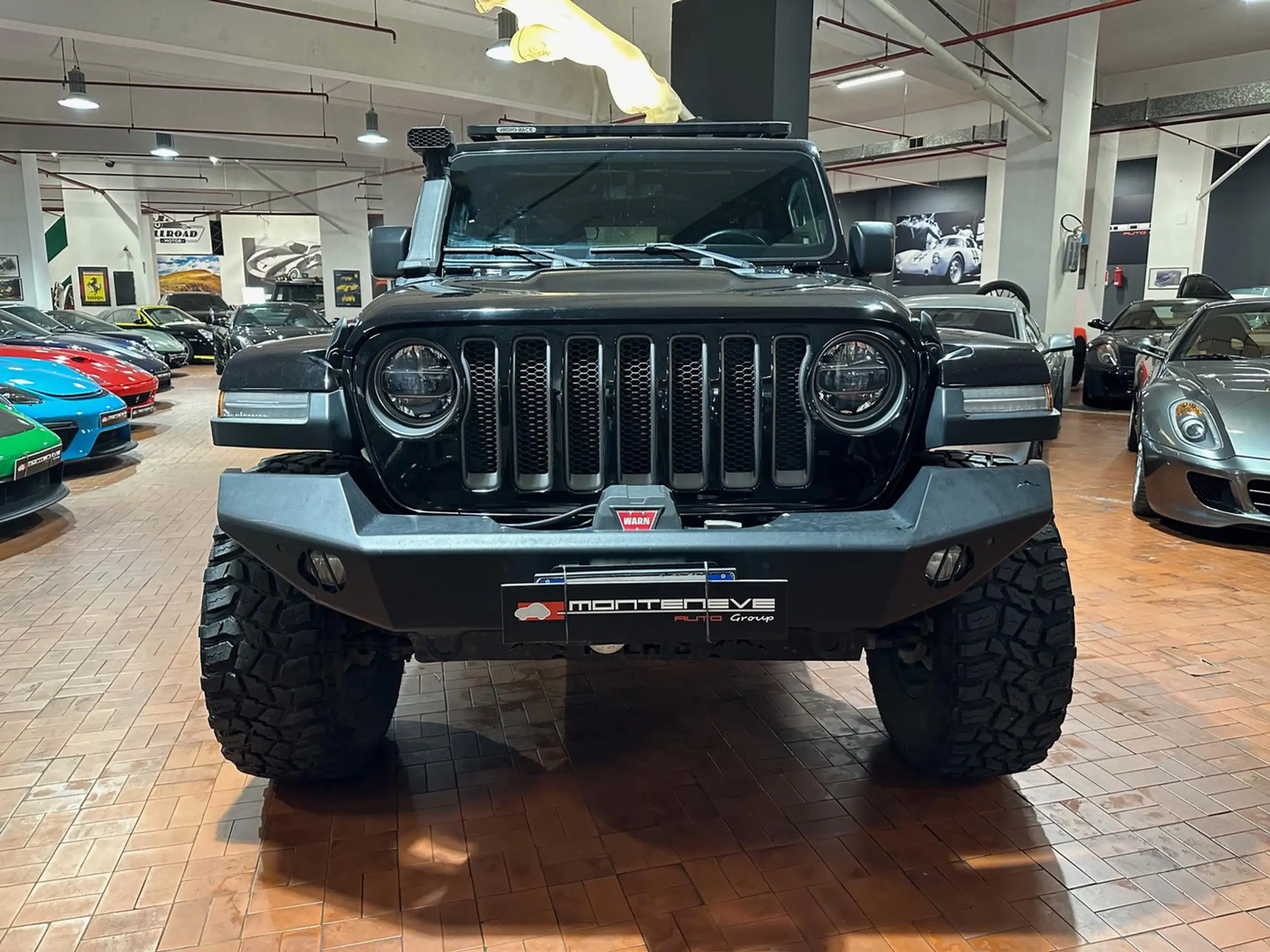 Jeep - Wrangler