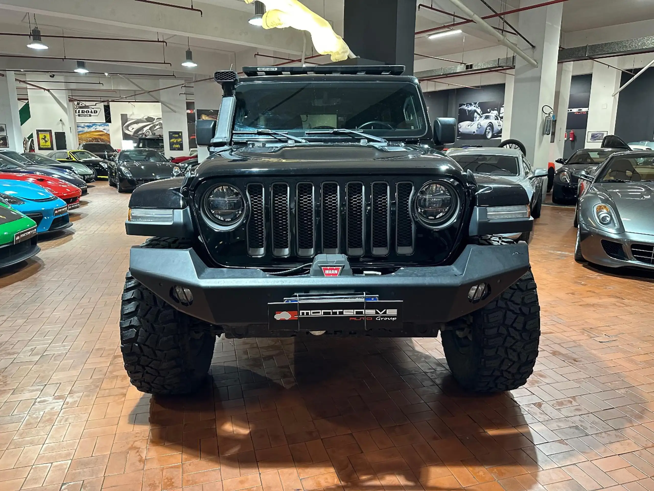 Jeep - Wrangler