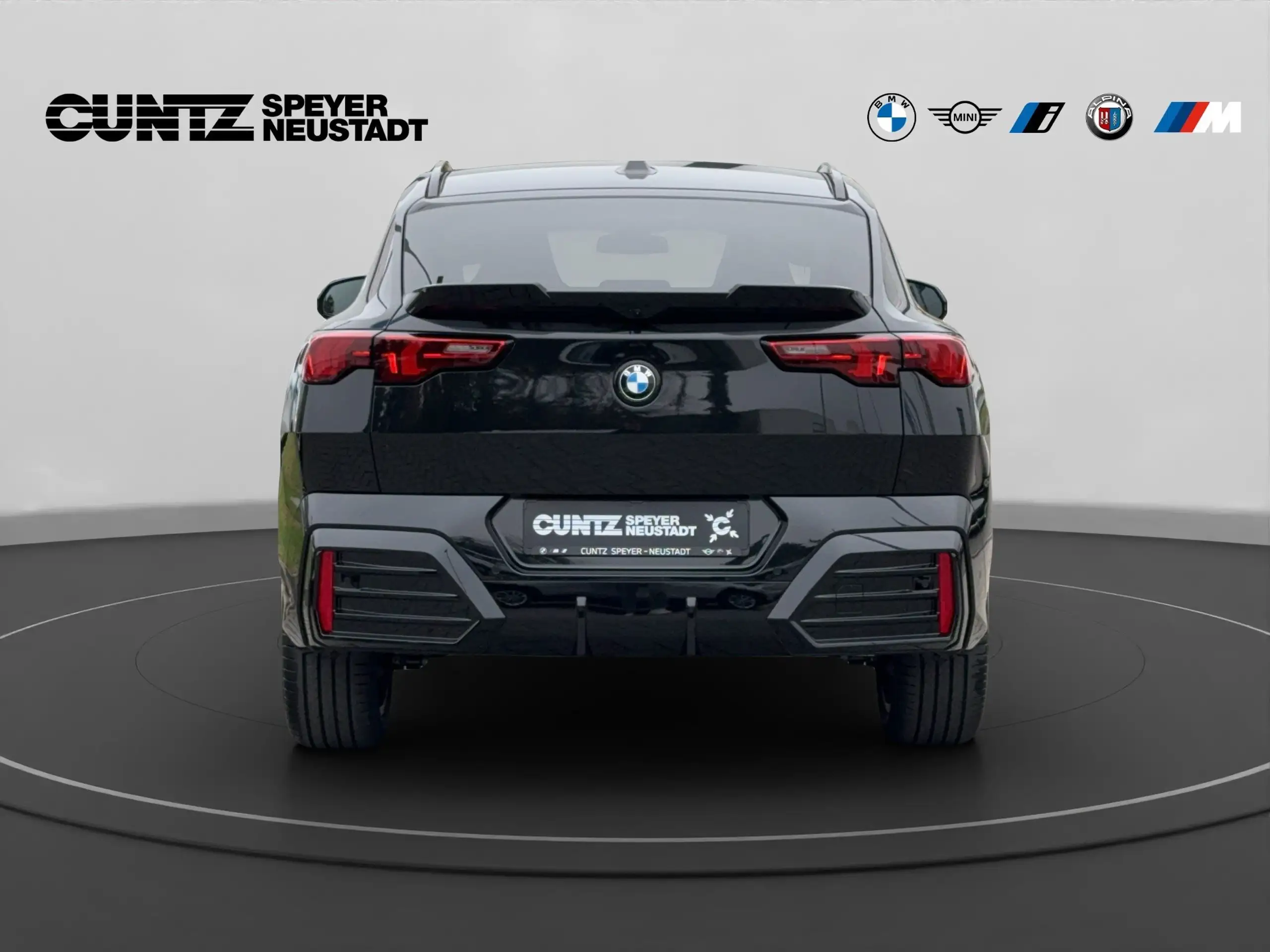 BMW - X2