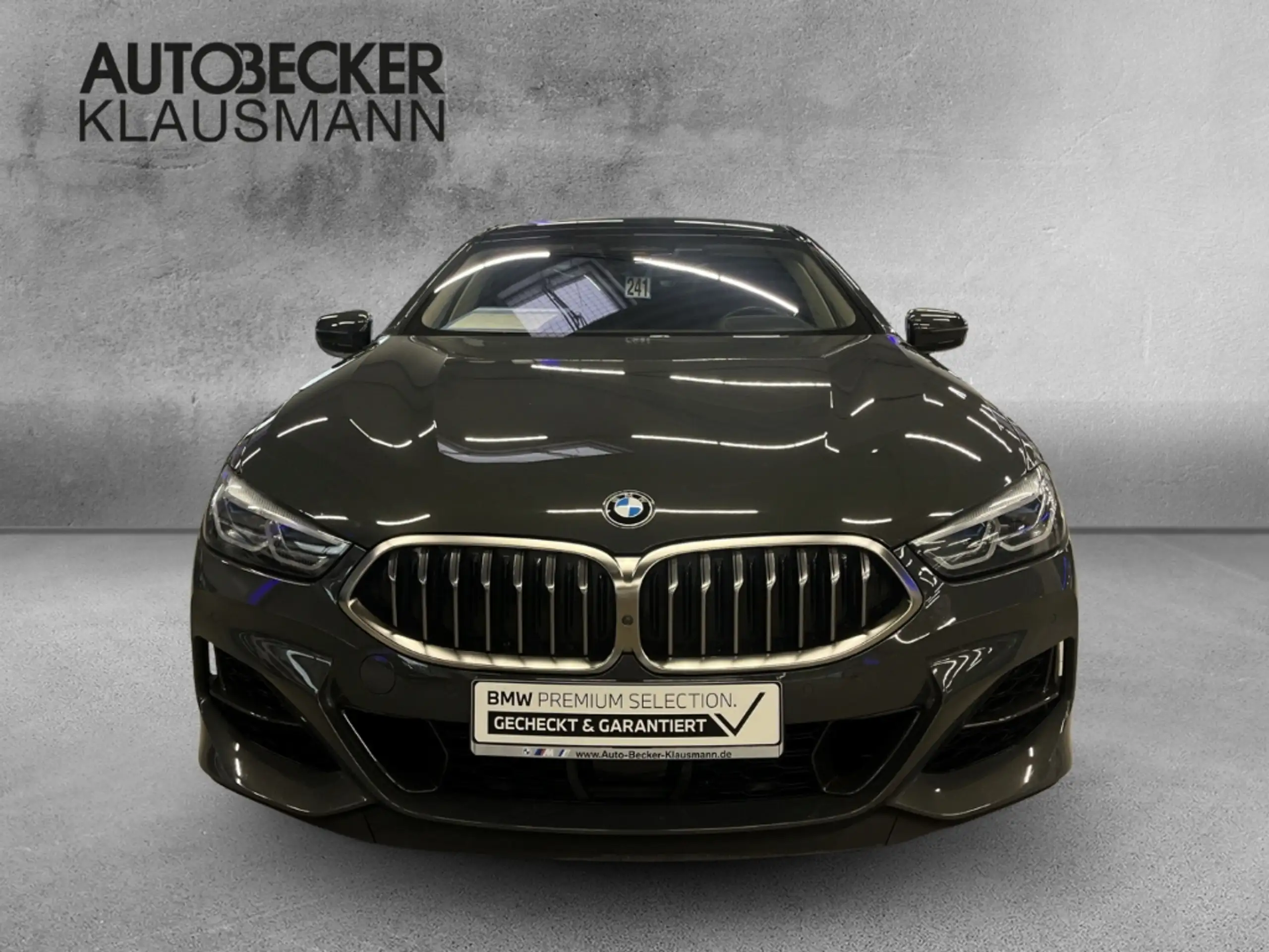 BMW - M850