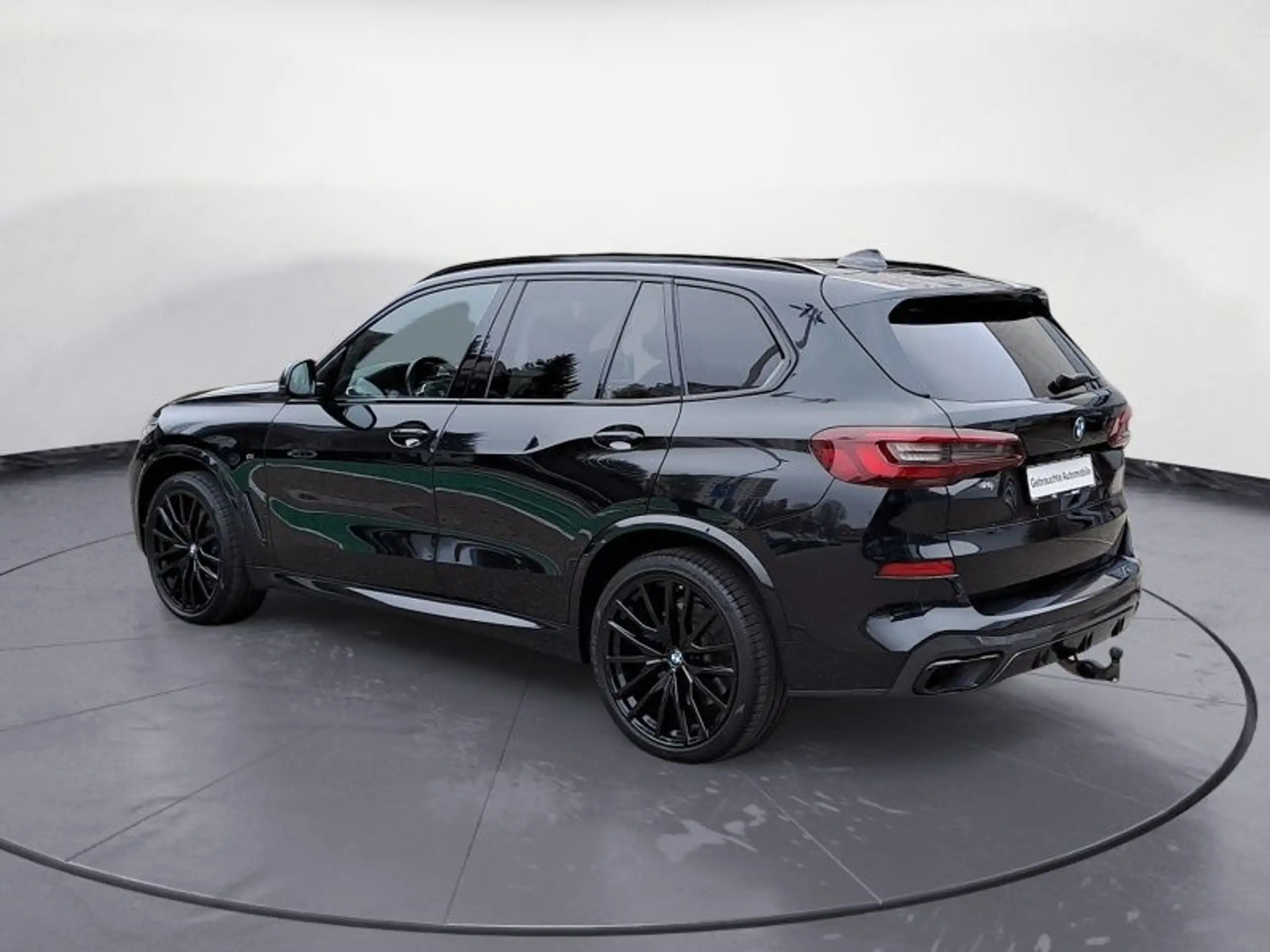 BMW - X5 M