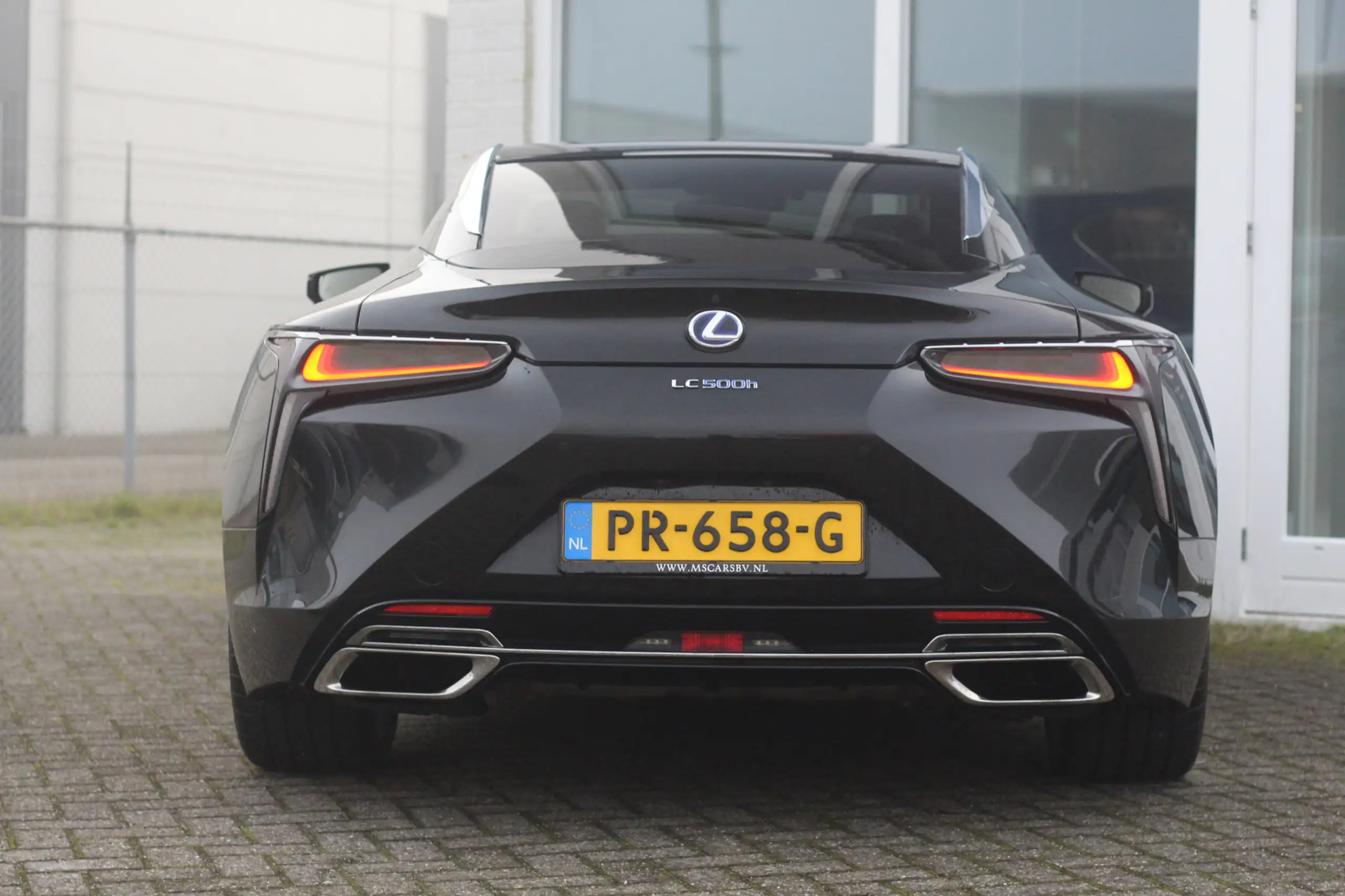 Lexus - LC 500h