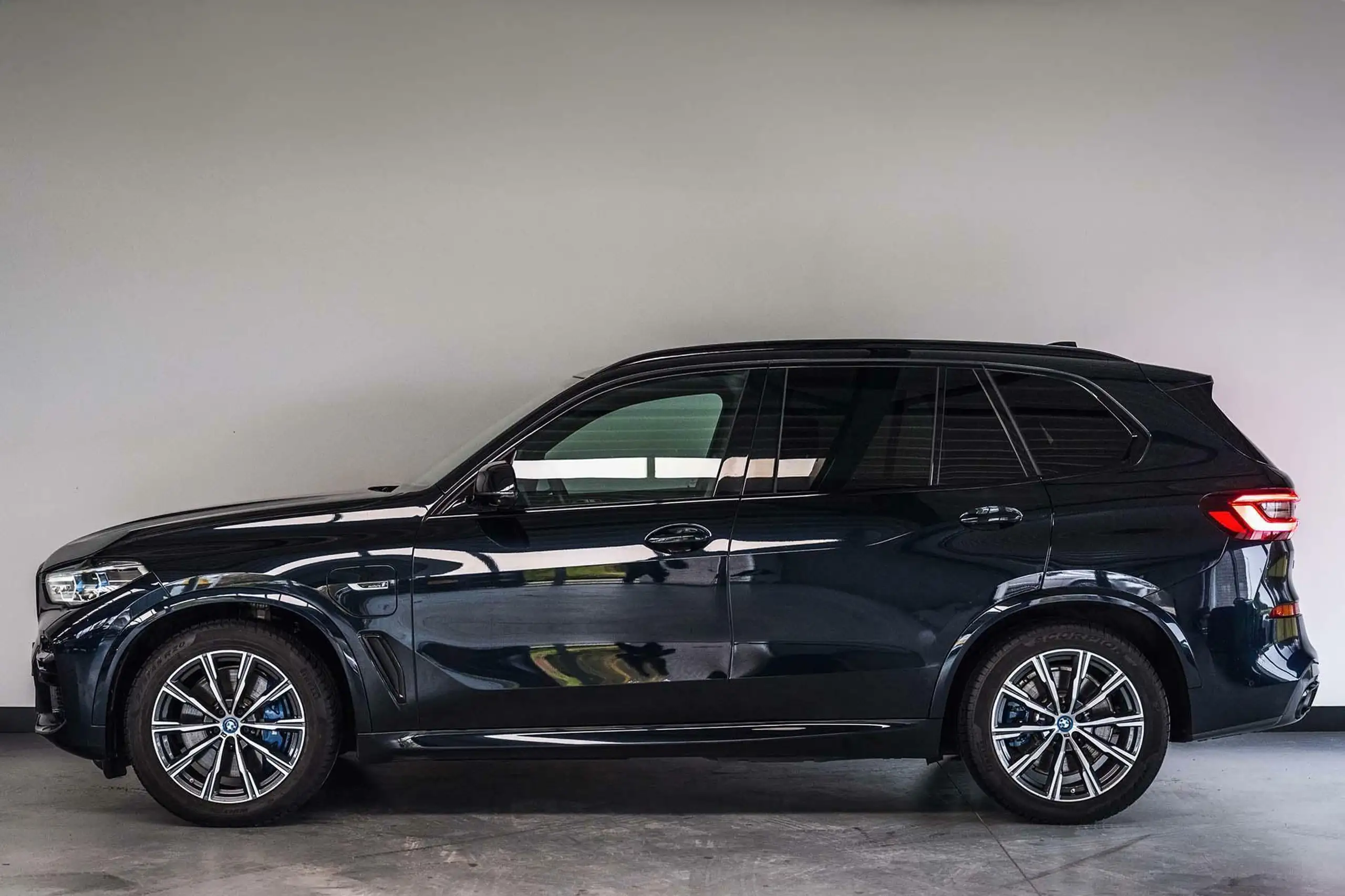 BMW - X5