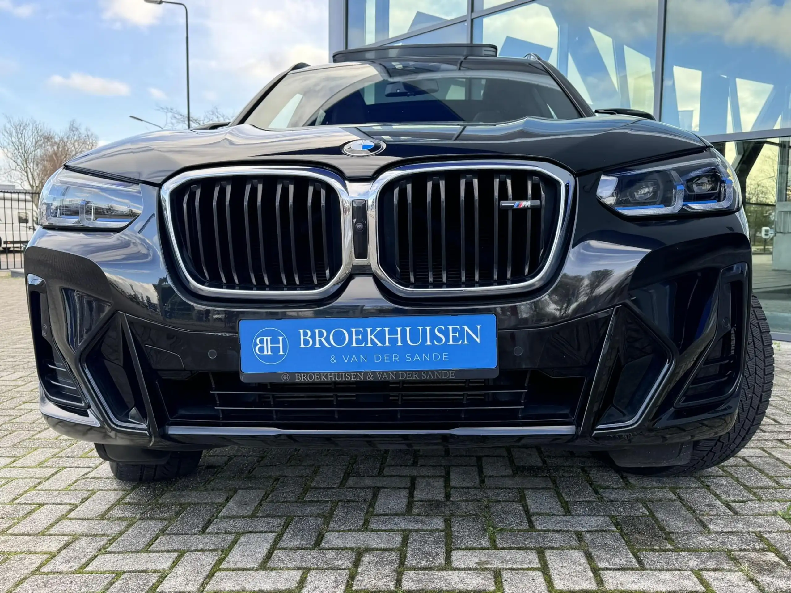 BMW - X3