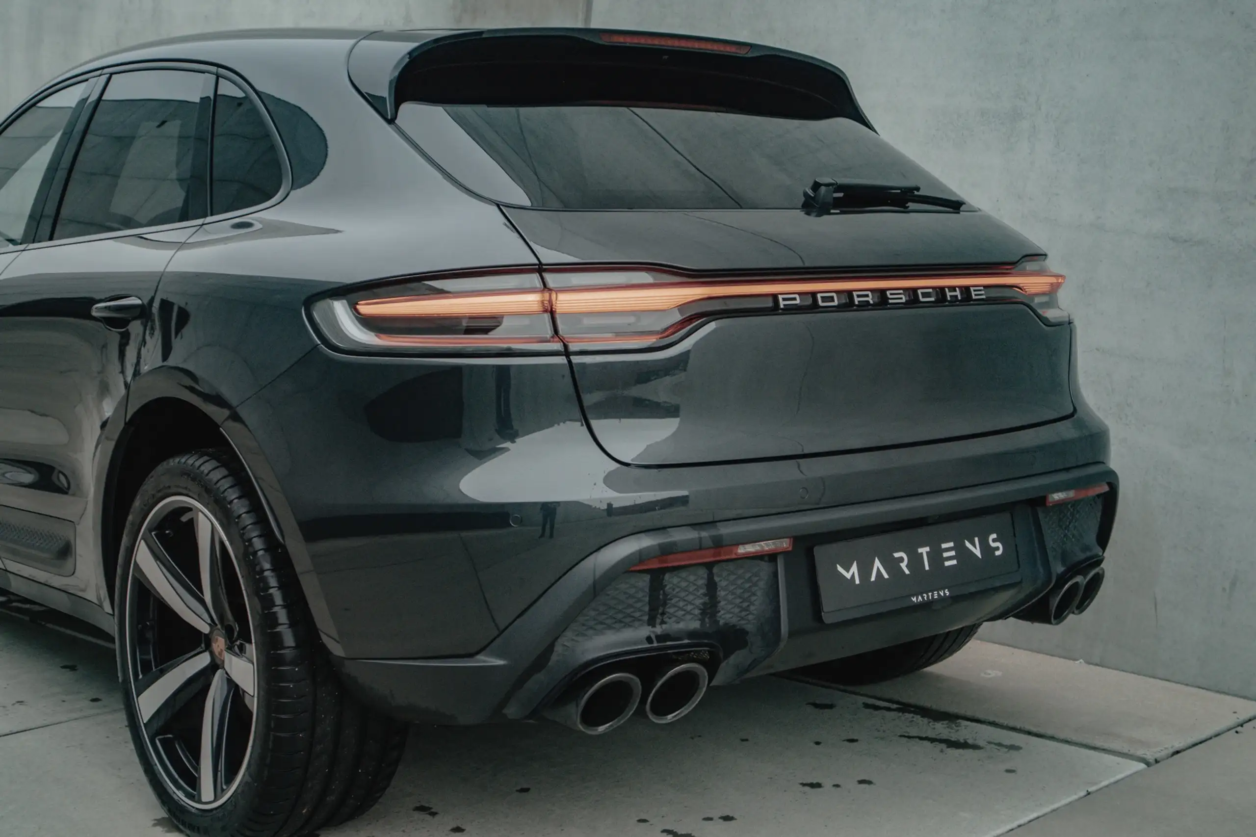 Porsche - Macan