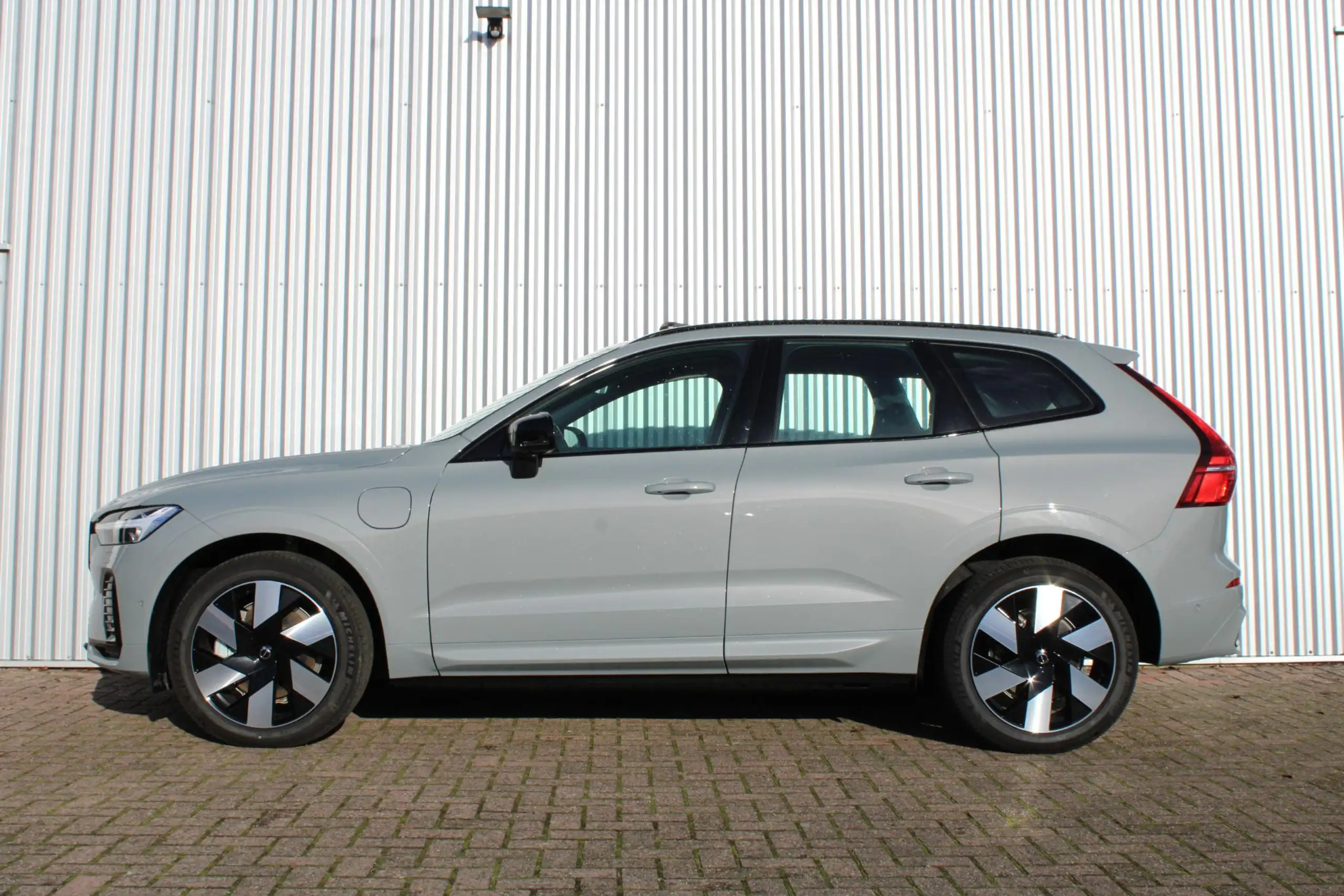 Volvo - XC60