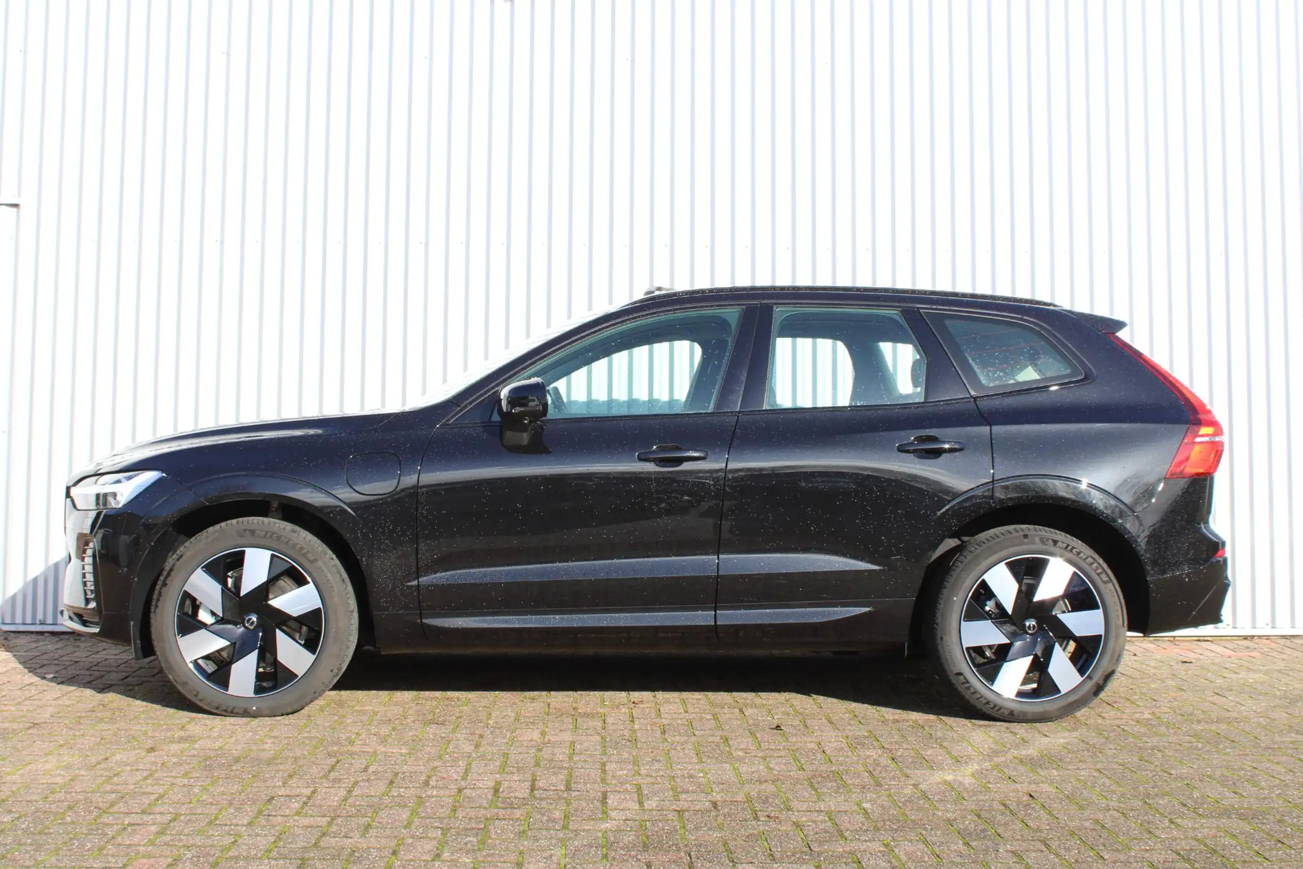 Volvo - XC60