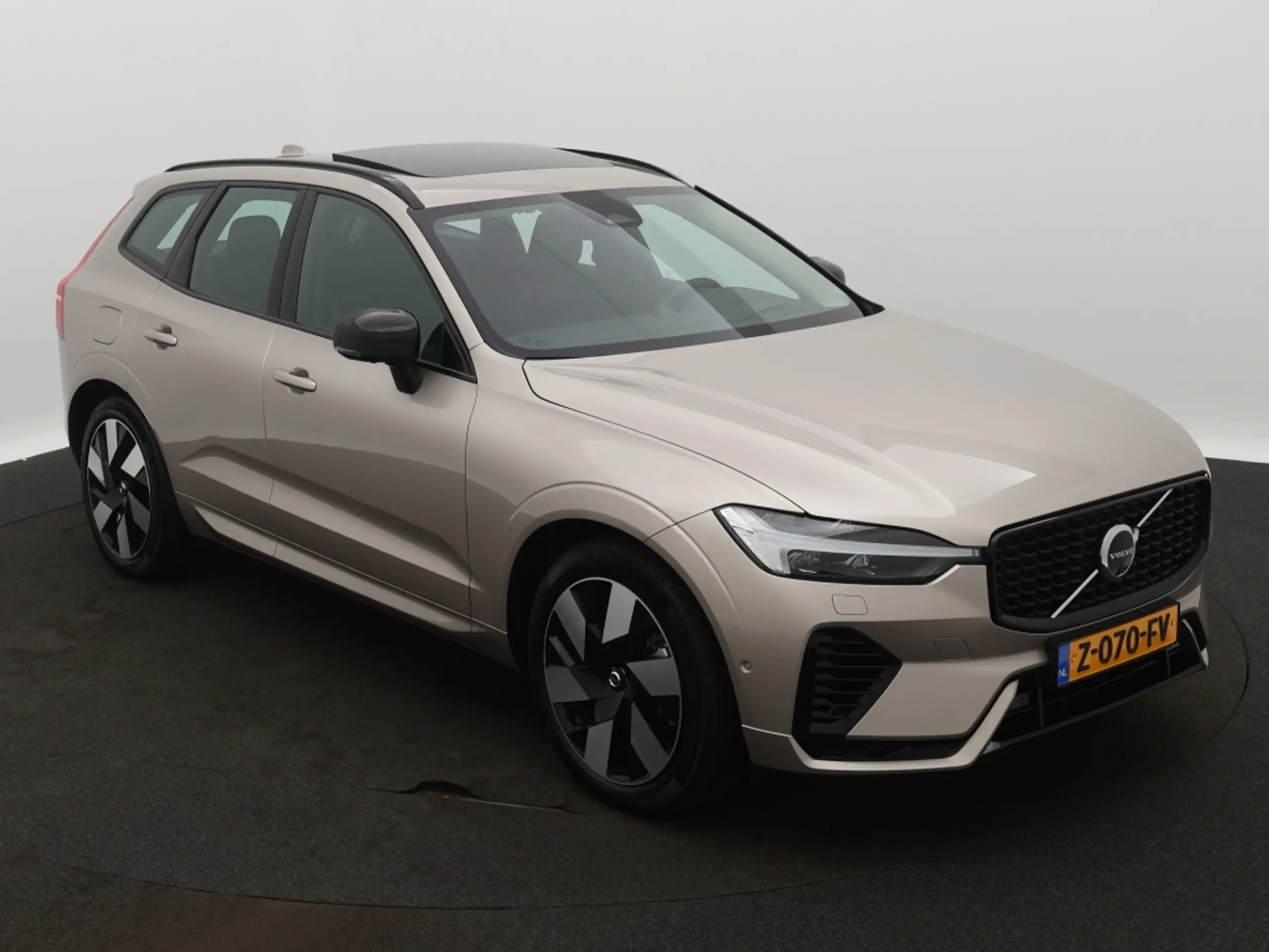 Volvo - XC60