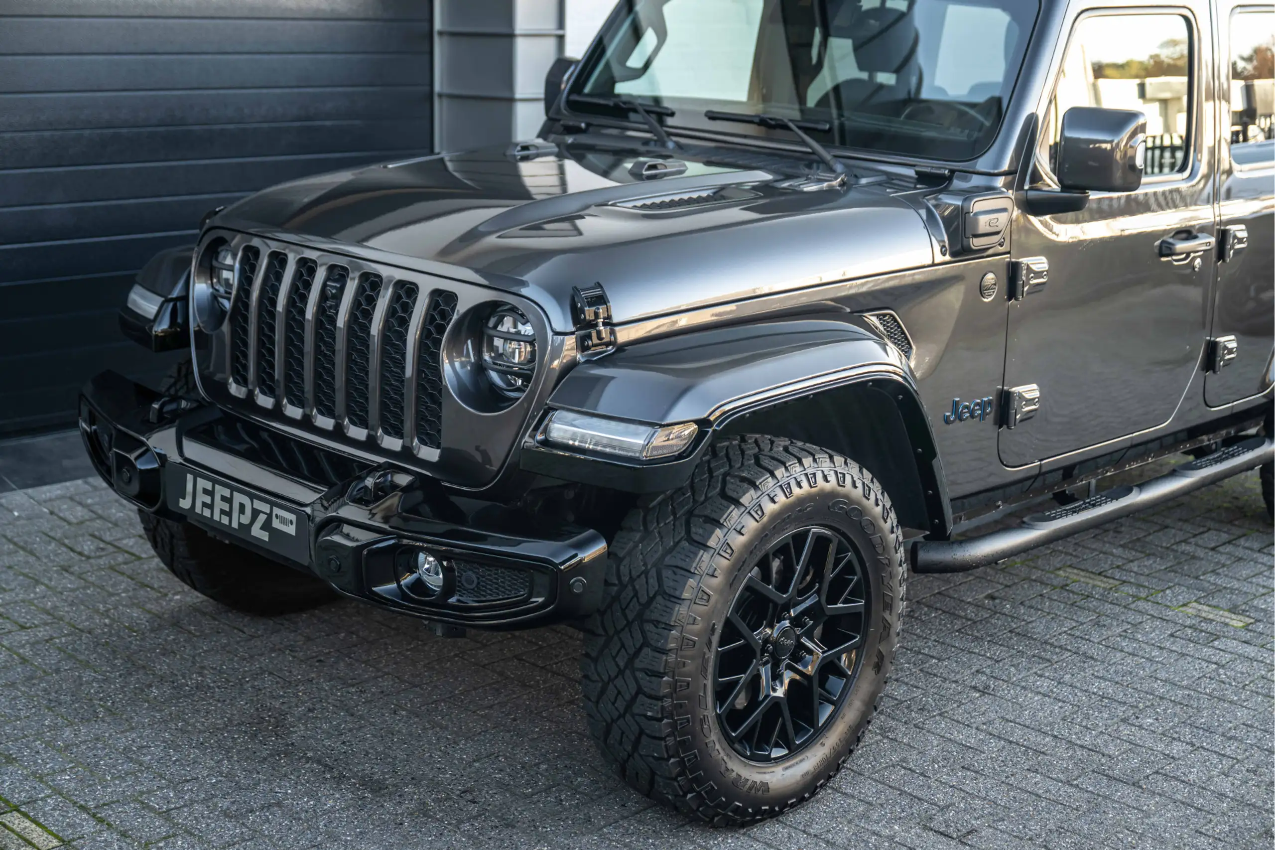 Jeep - Wrangler