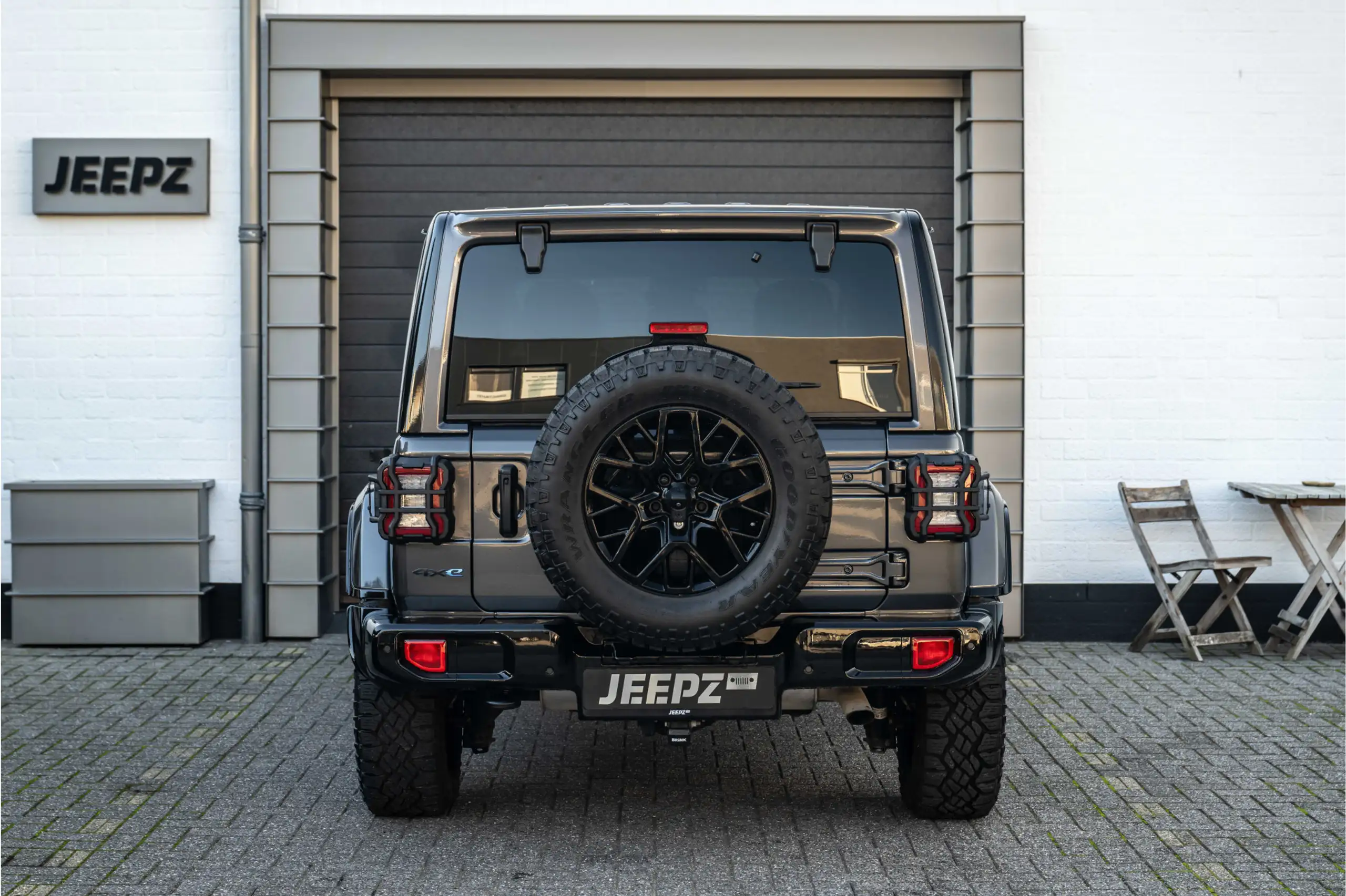 Jeep - Wrangler