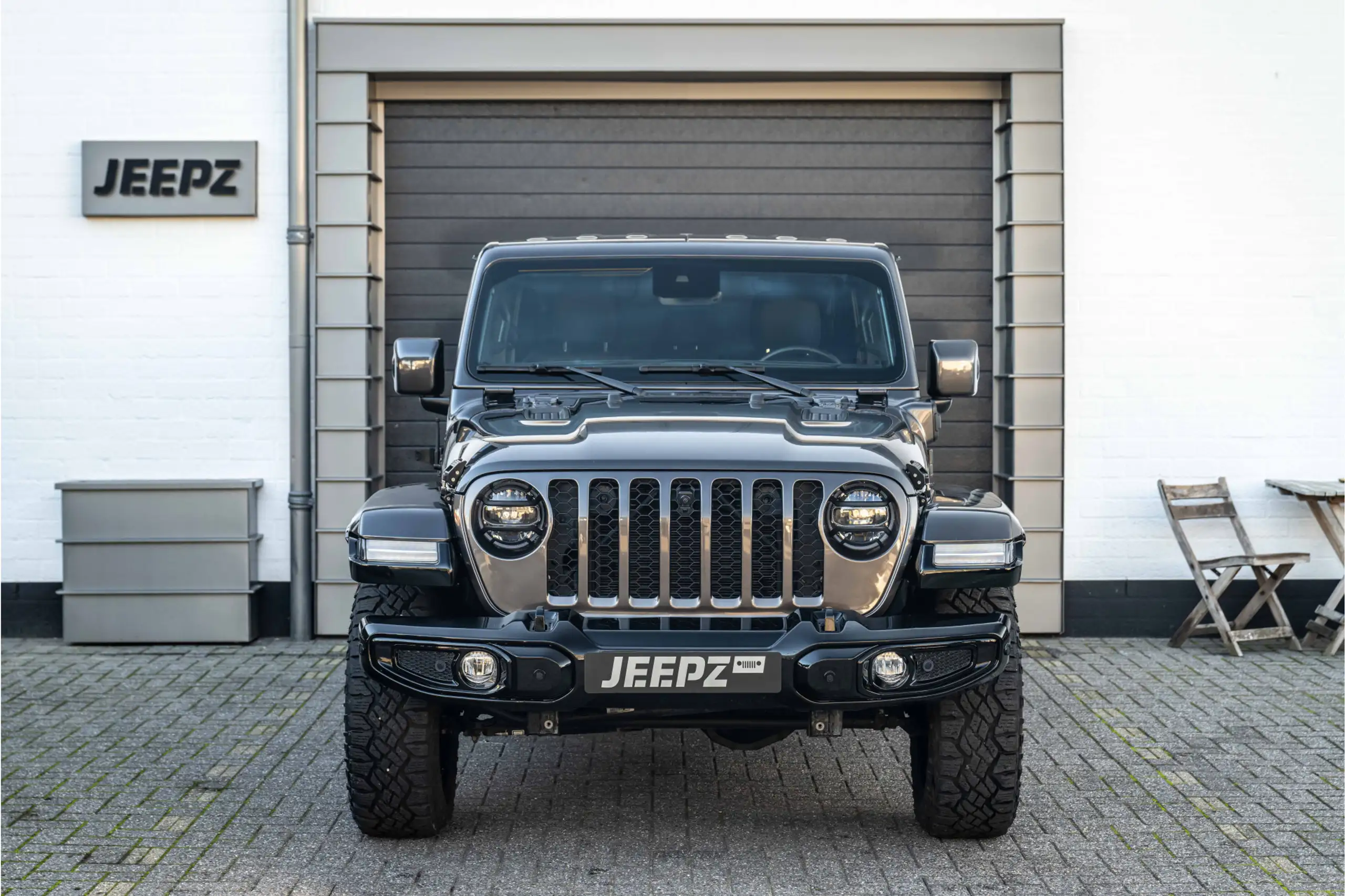 Jeep - Wrangler