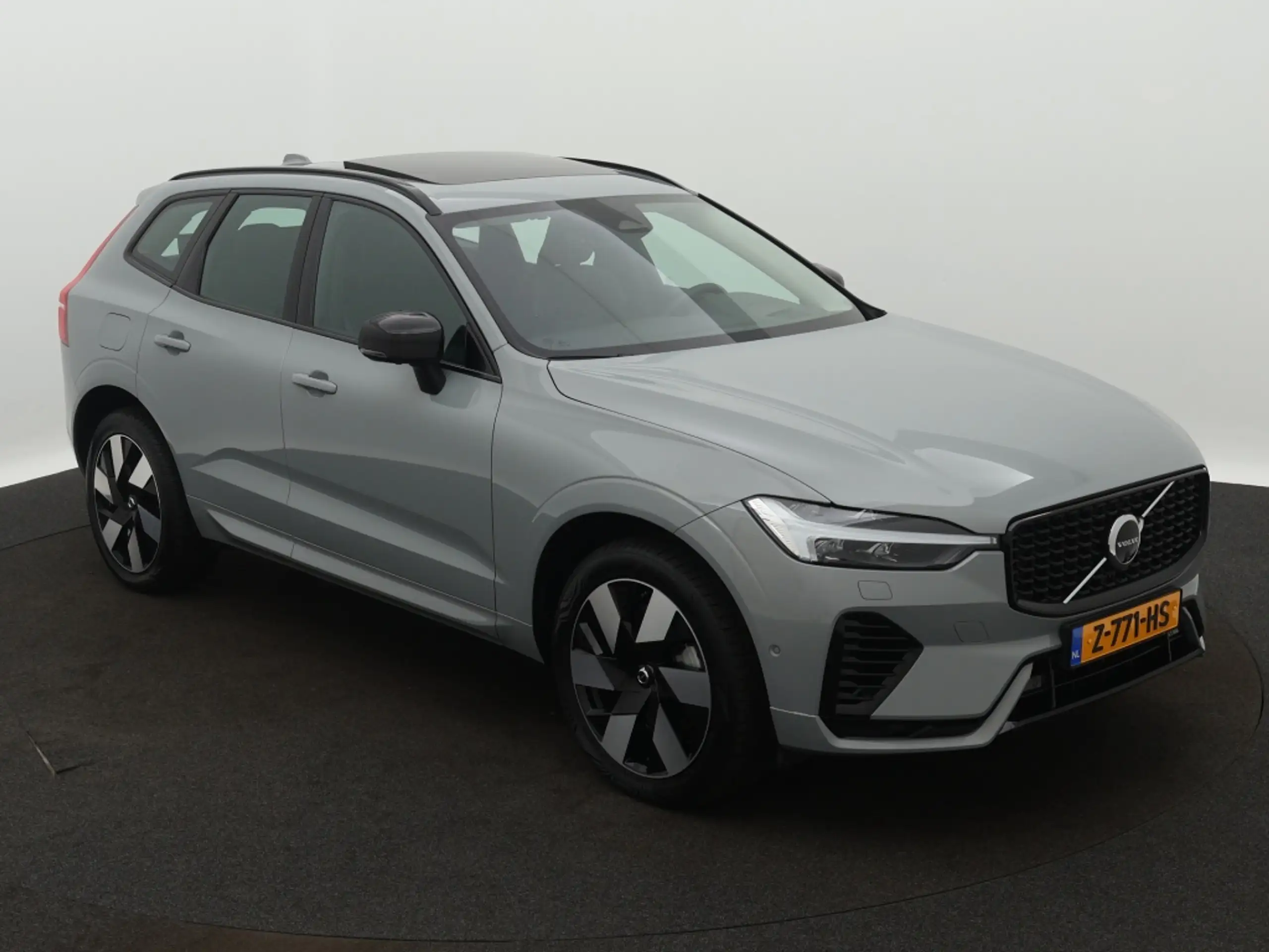 Volvo - XC60