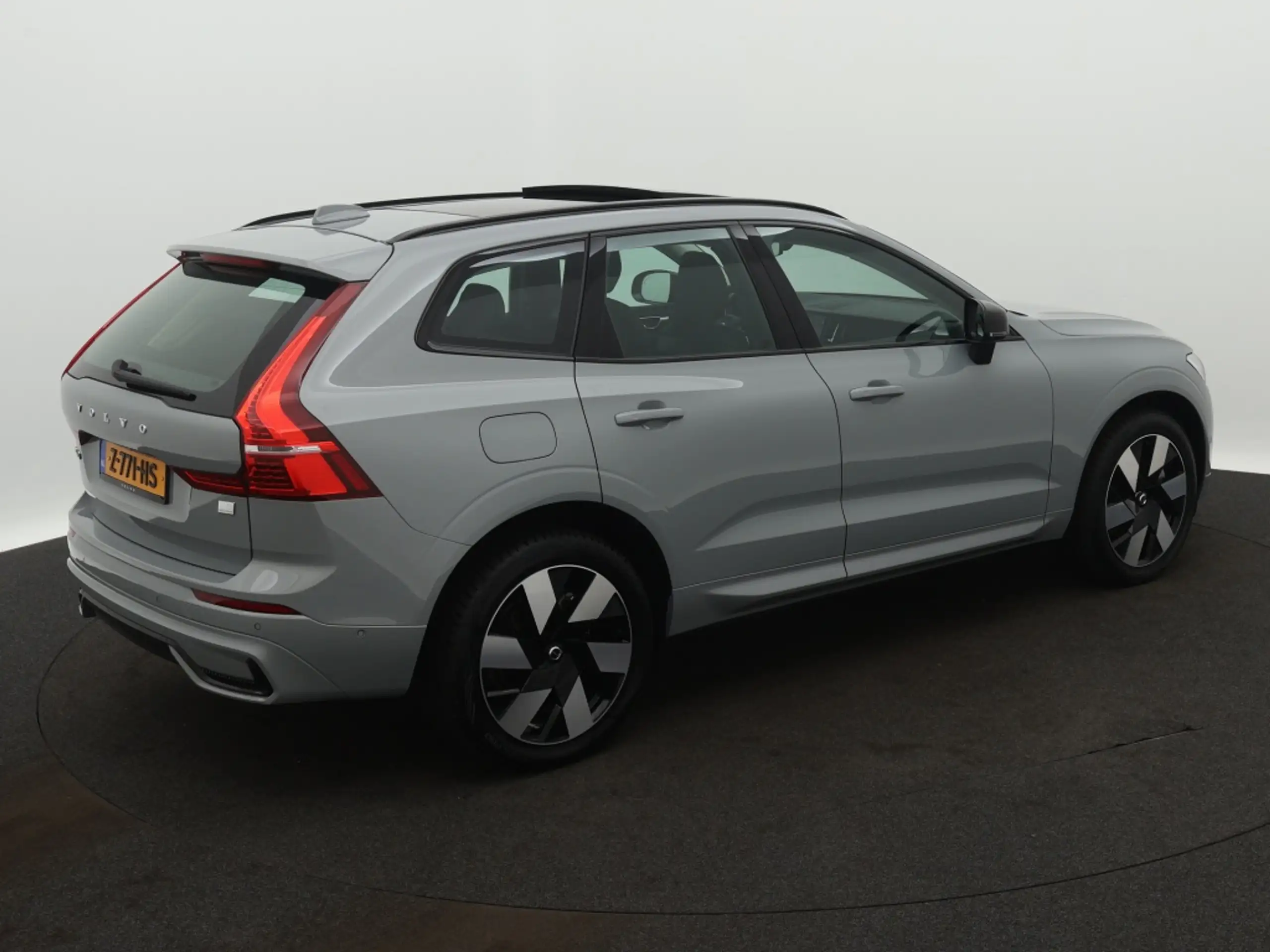 Volvo - XC60