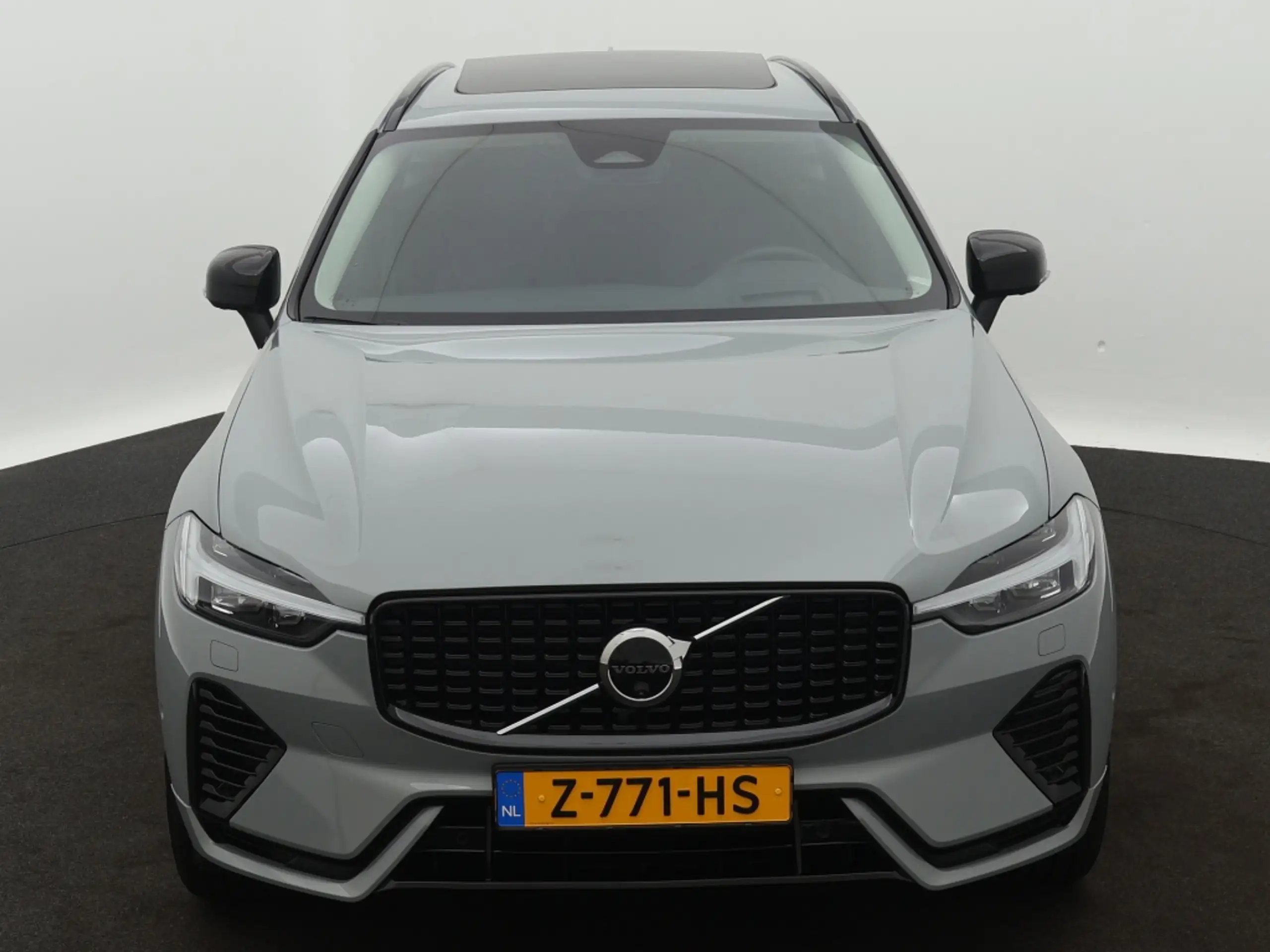 Volvo - XC60