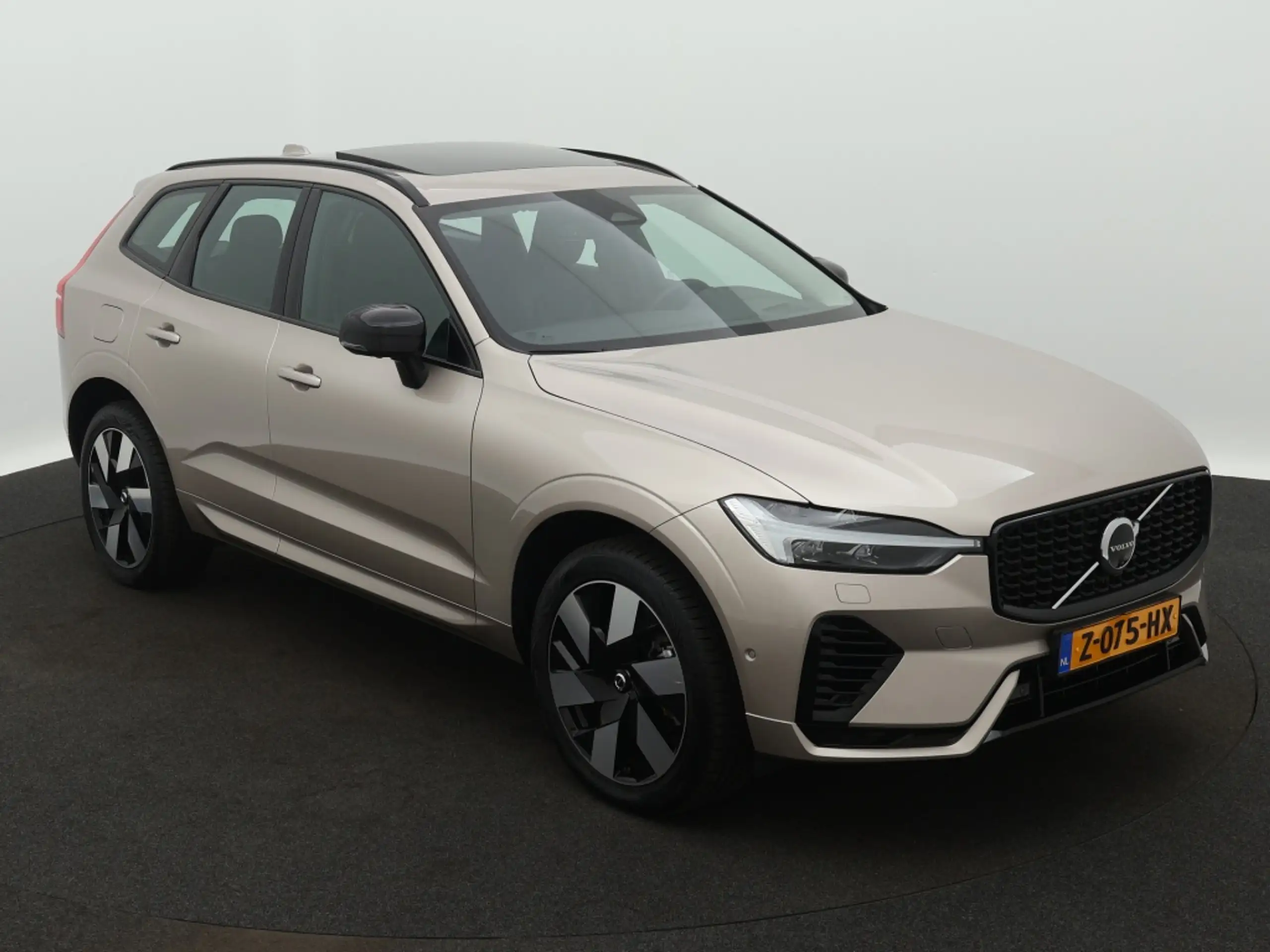 Volvo - XC60