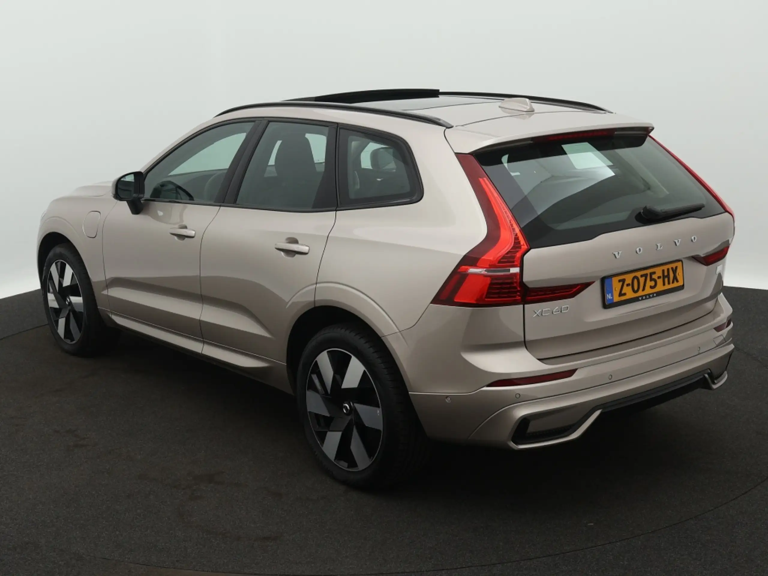 Volvo - XC60