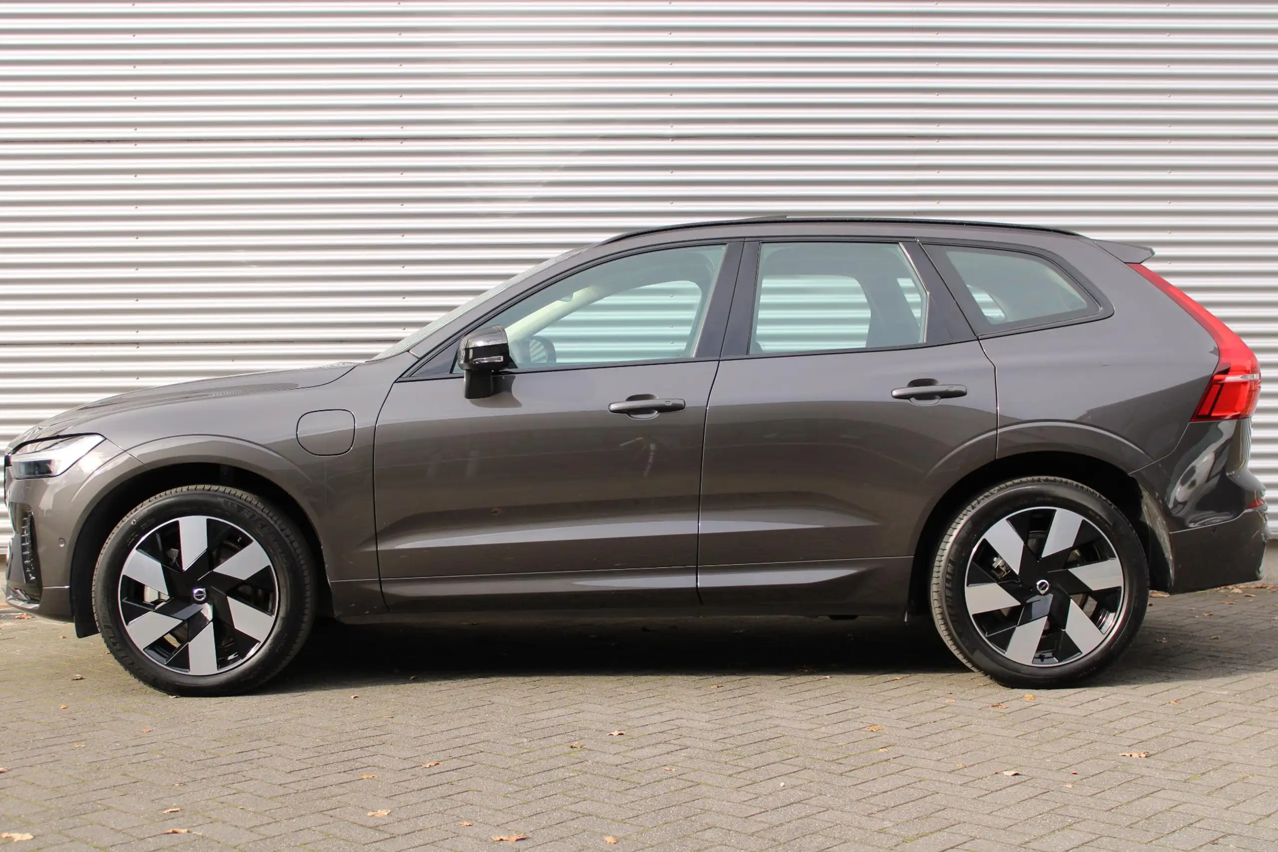 Volvo - XC60