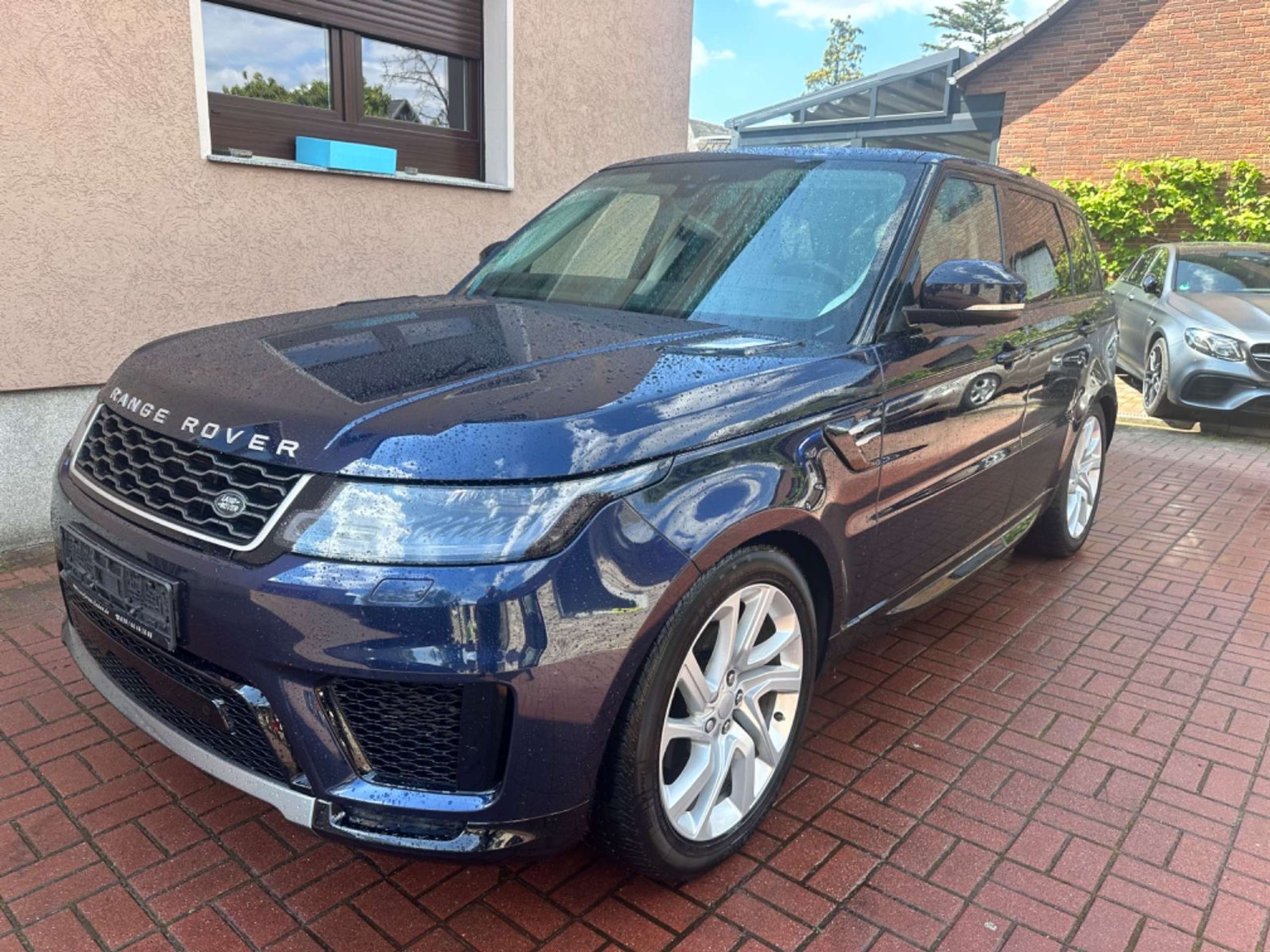 Land Rover - Range Rover Sport