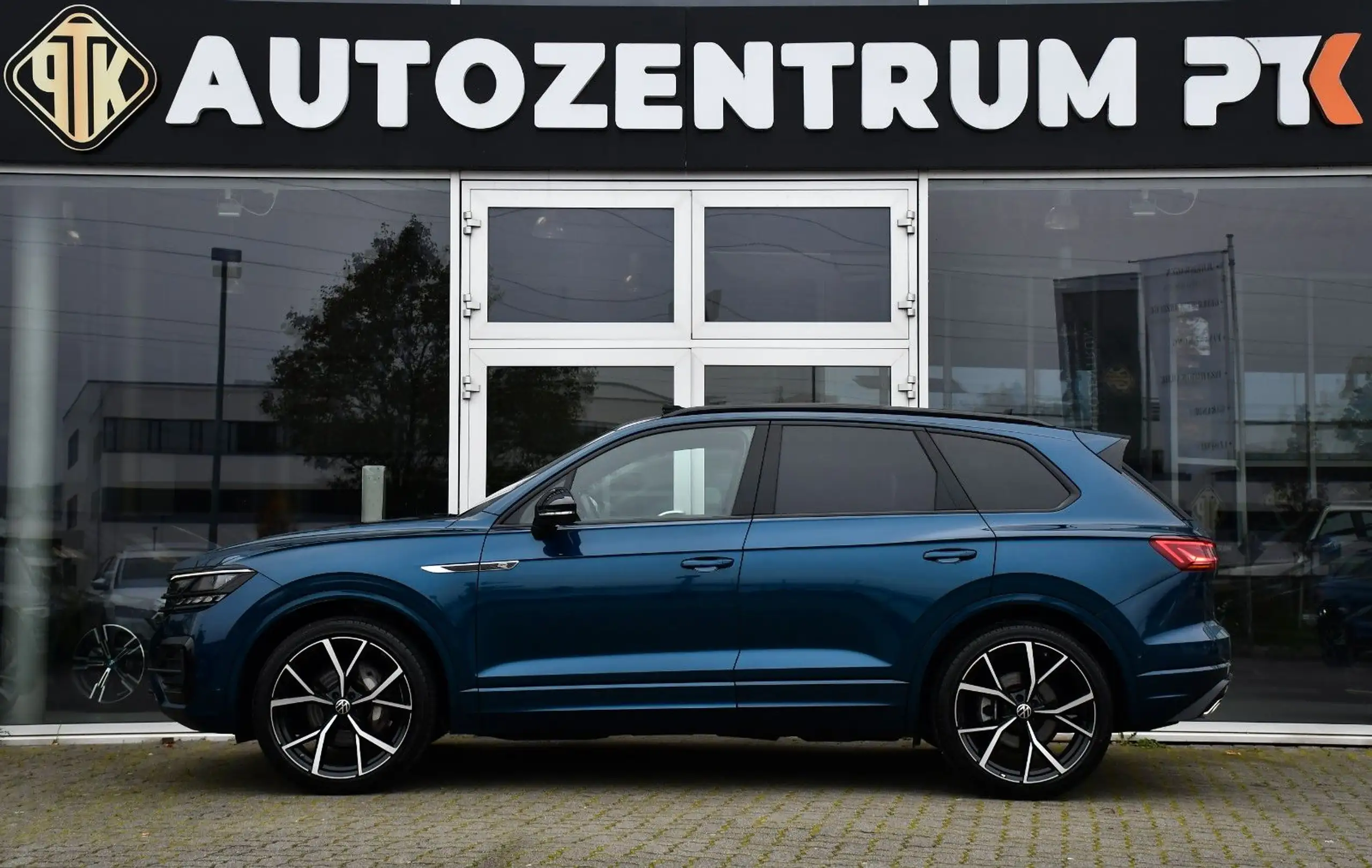 Volkswagen - Touareg