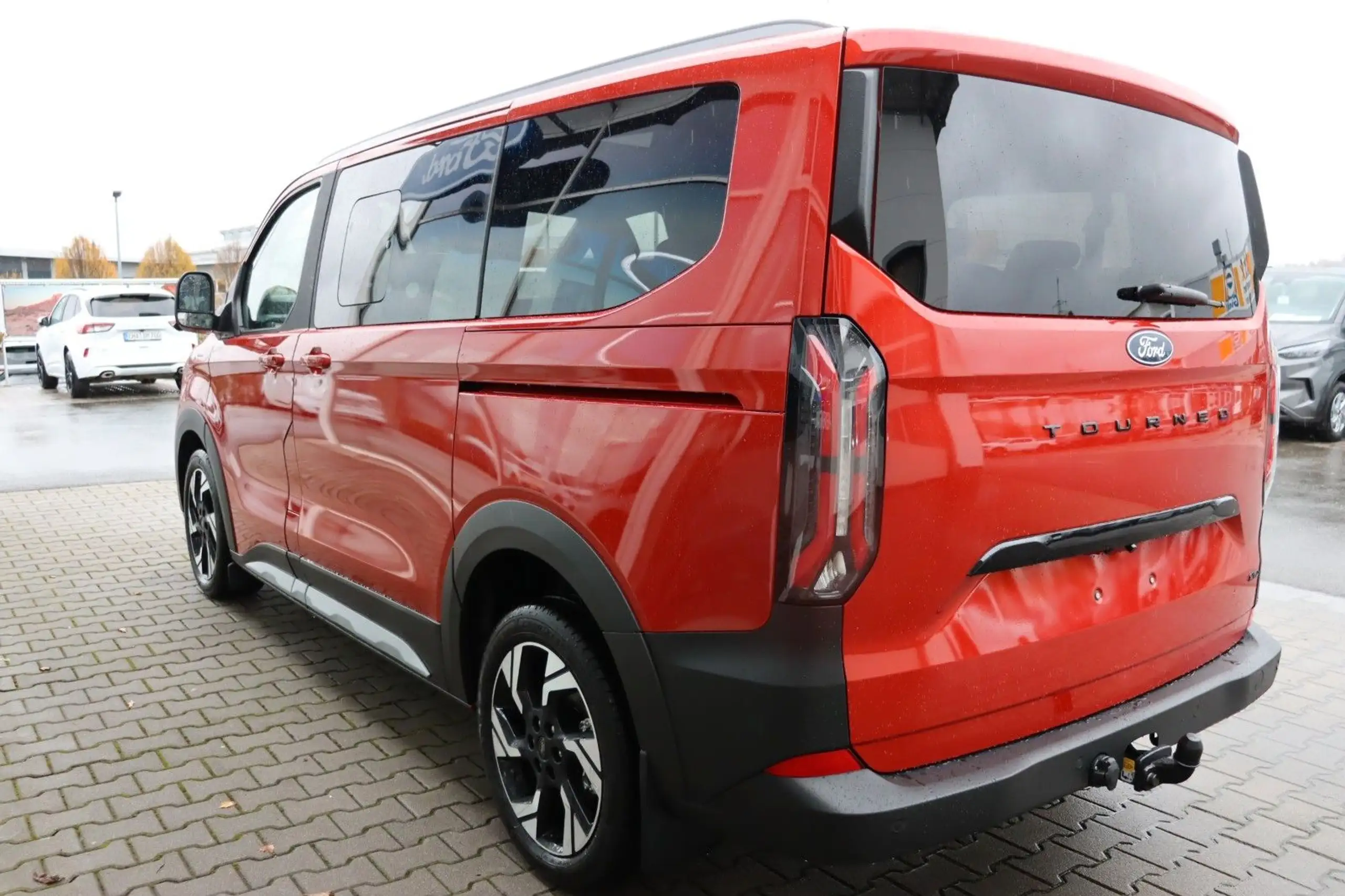 Ford - Tourneo Custom