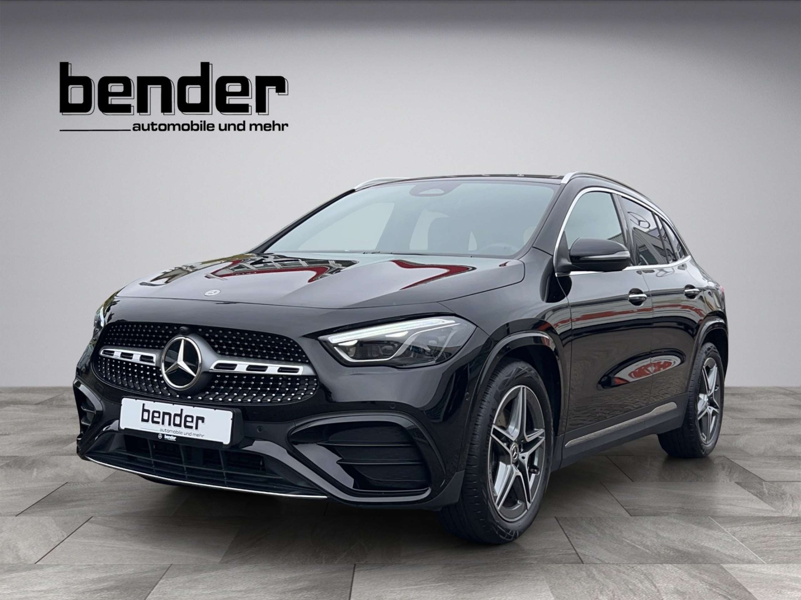 Mercedes-Benz - GLA 200