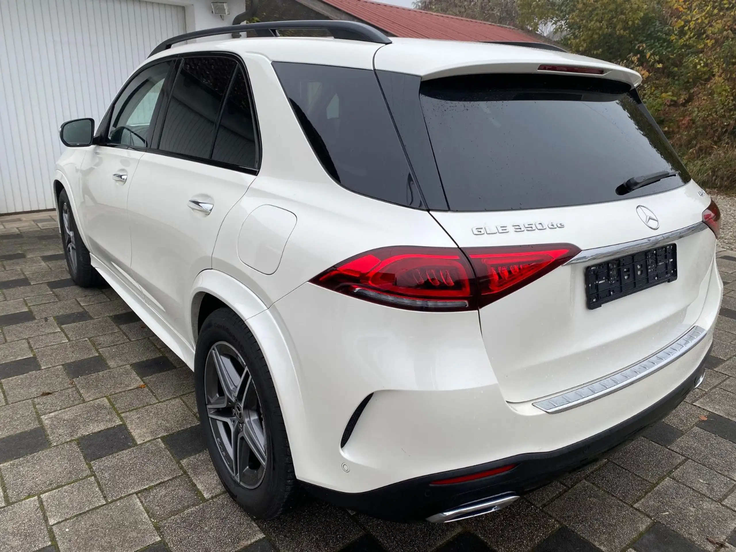 Mercedes-Benz - GLE 350