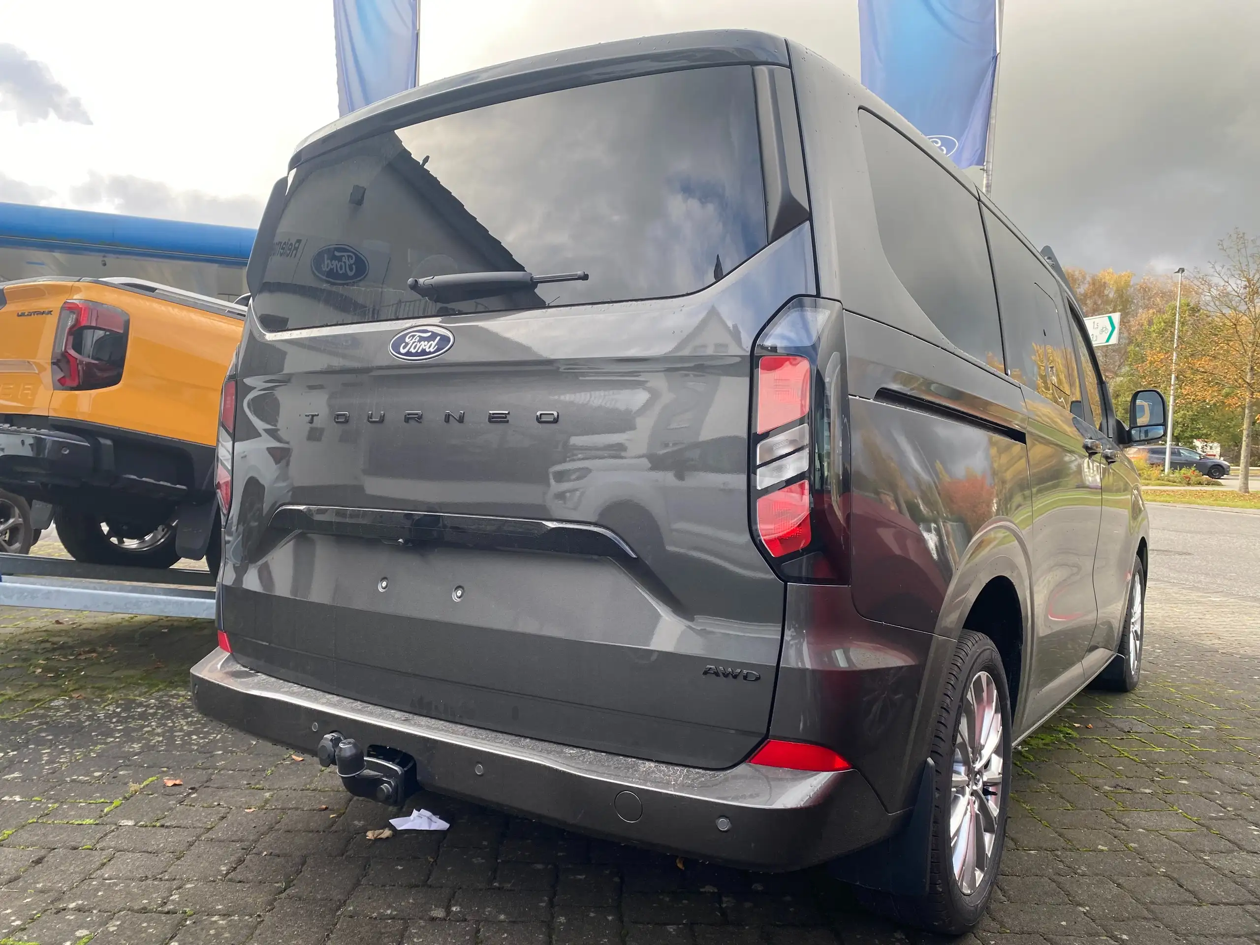 Ford - Tourneo Custom