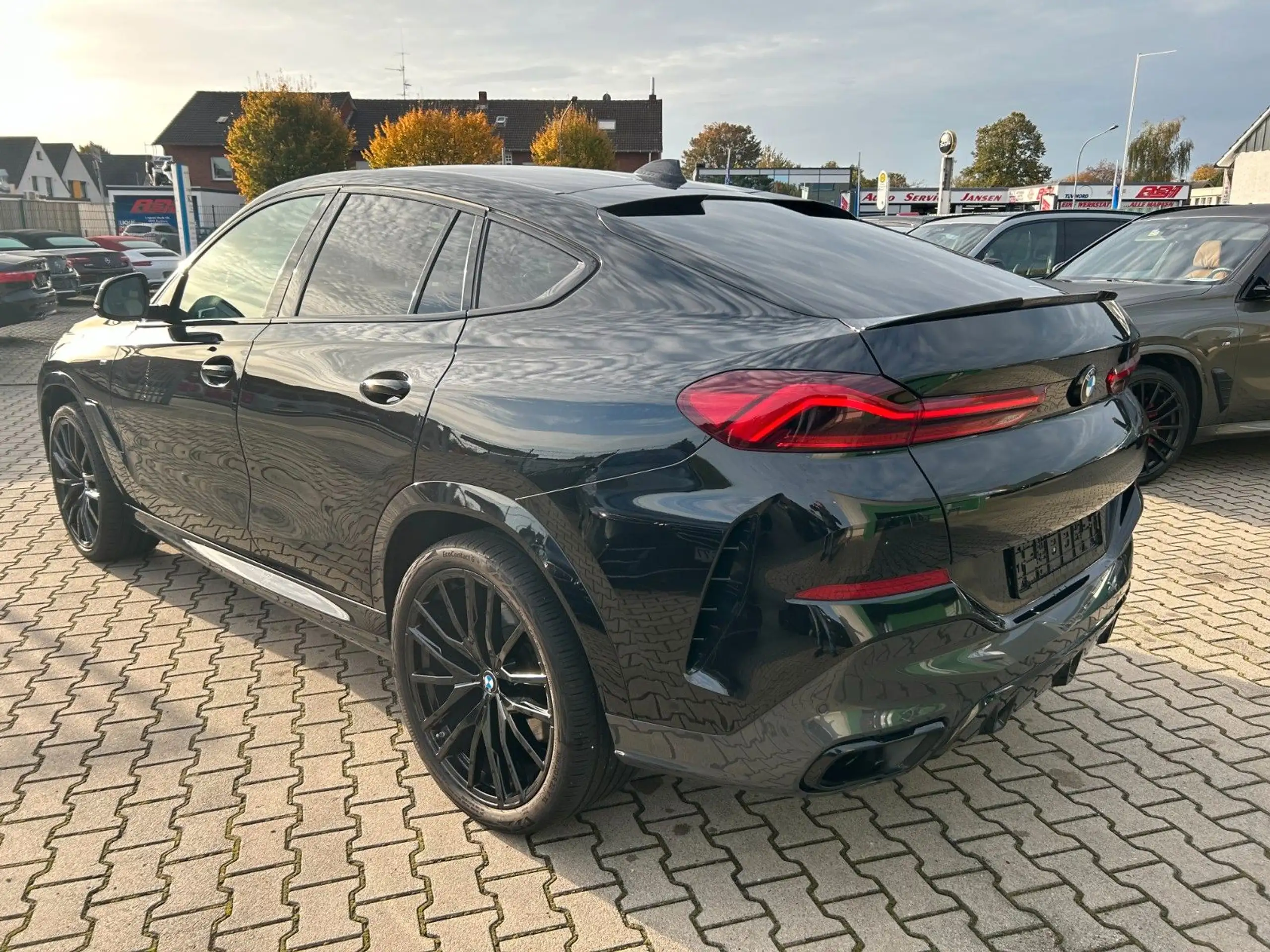 BMW - X6