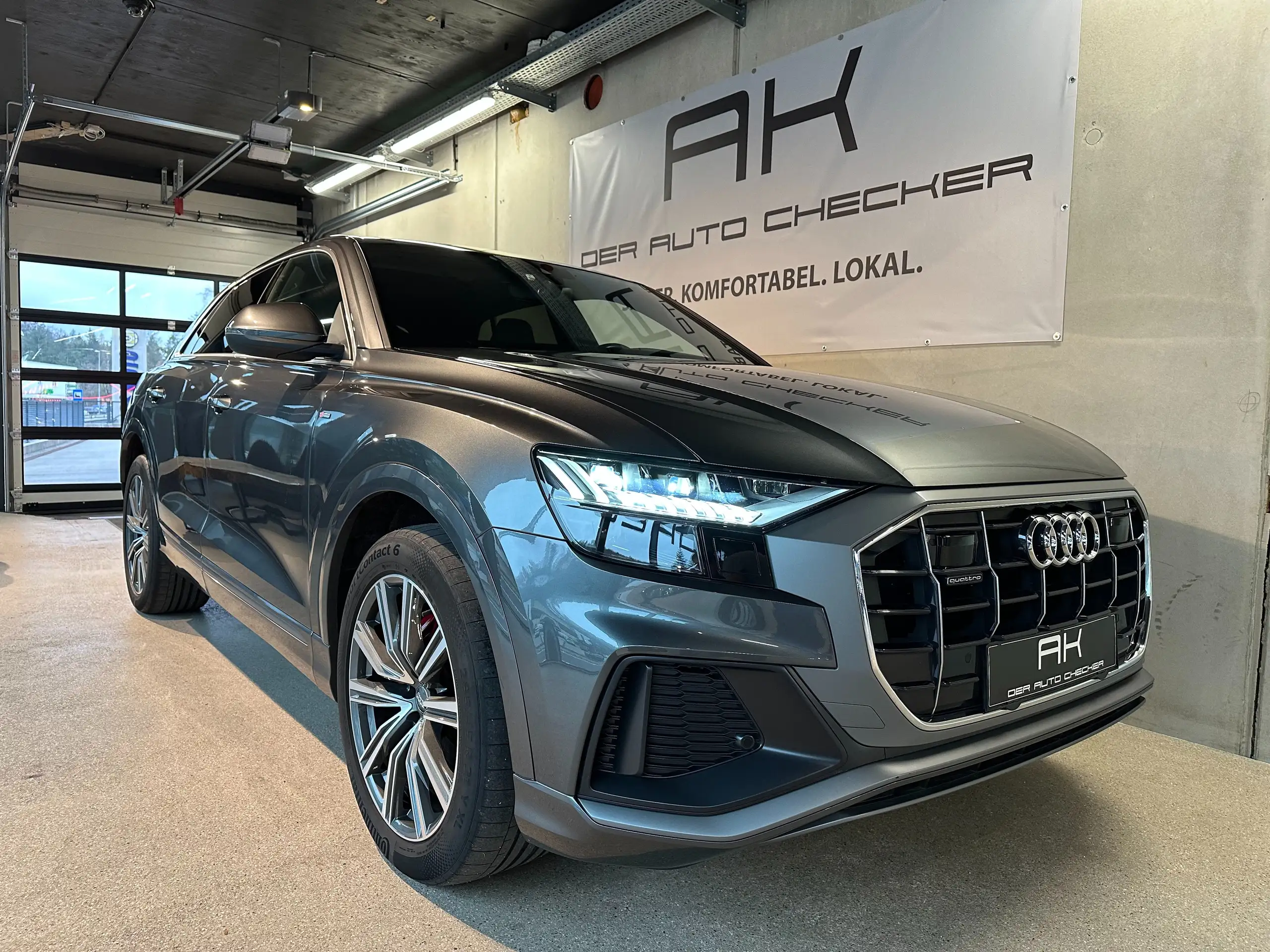 Audi - Q8