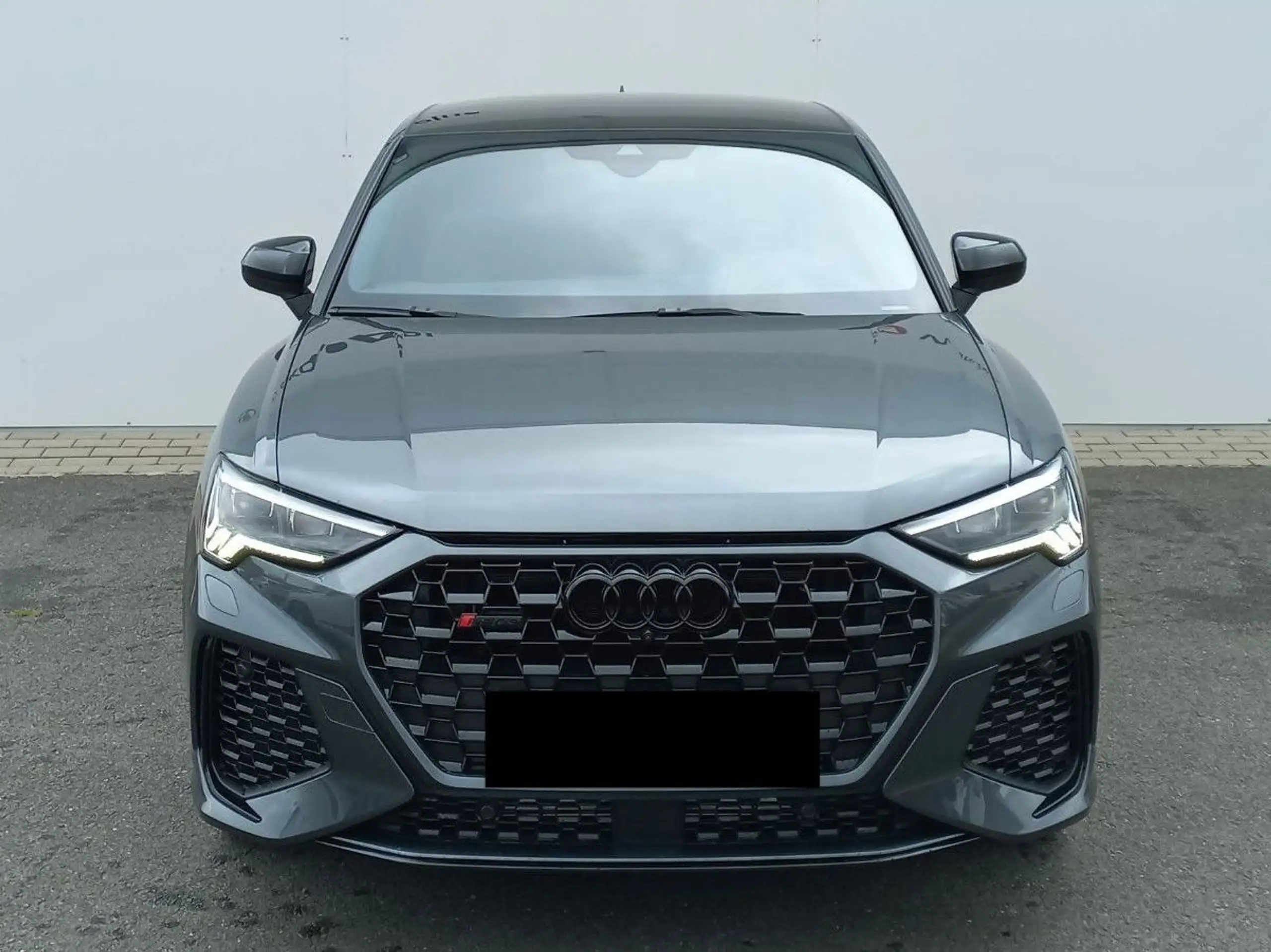 Audi - RS Q3