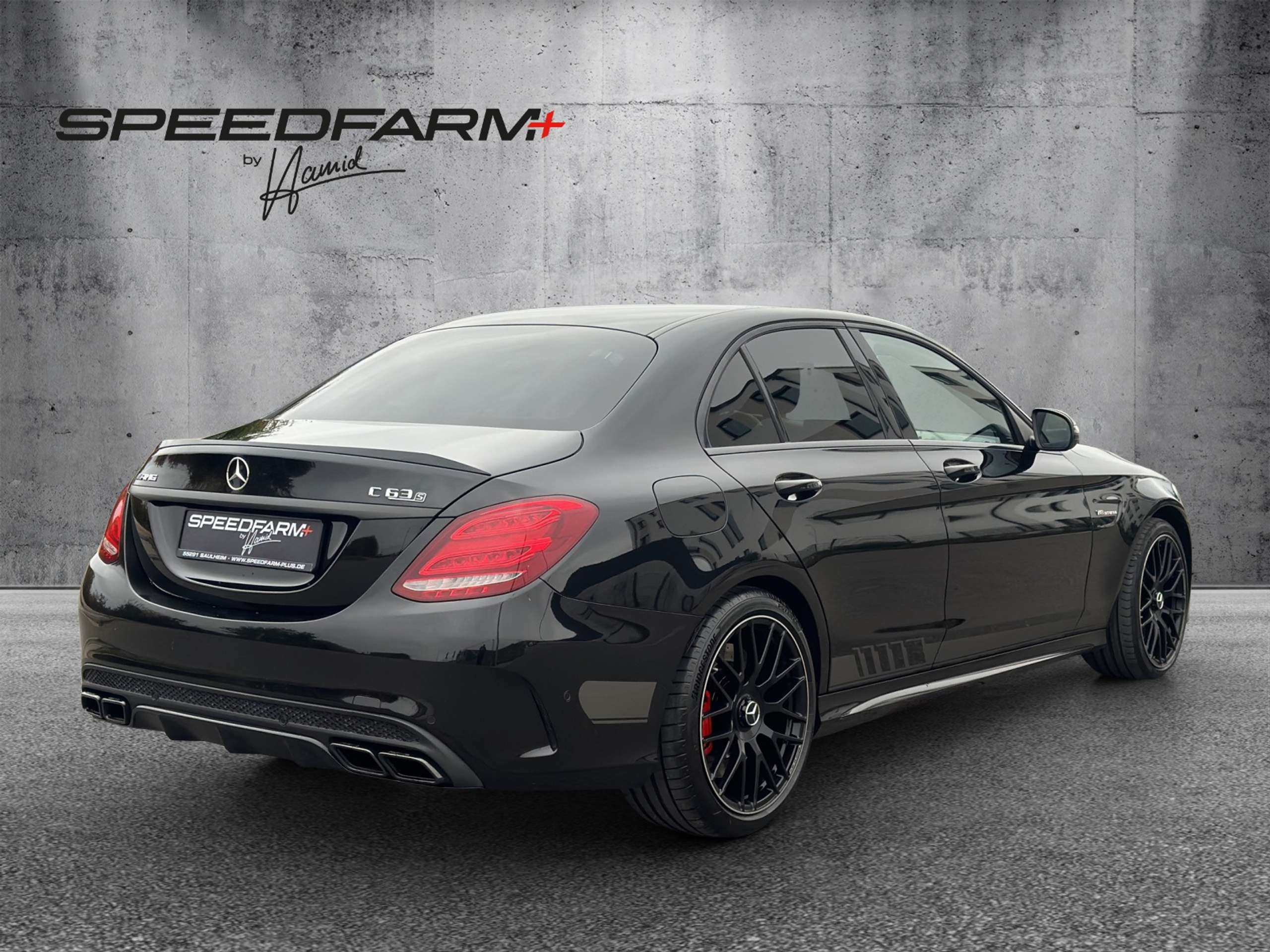 Mercedes-Benz - C 63 AMG