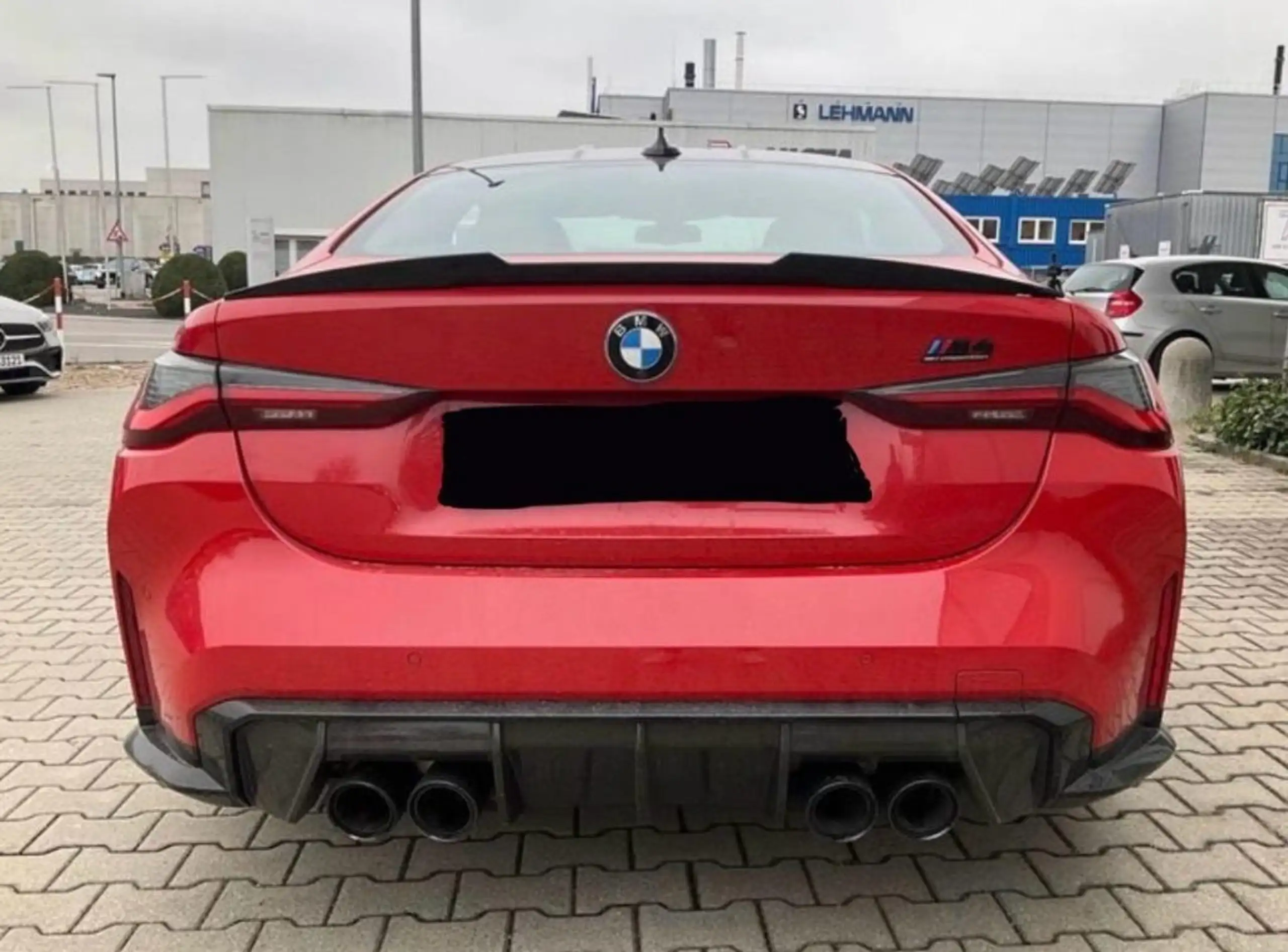 BMW - M4