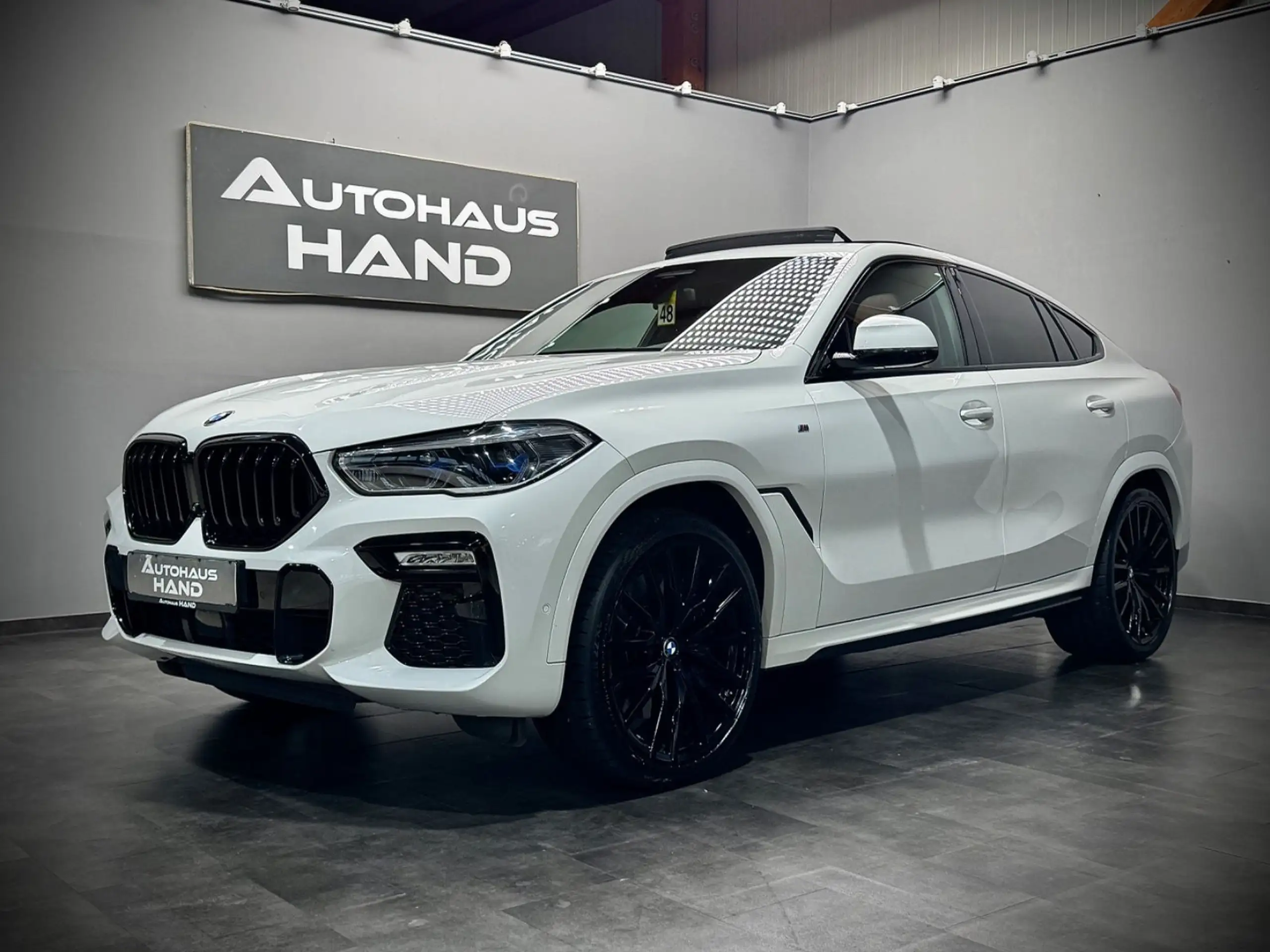 BMW - X6 M