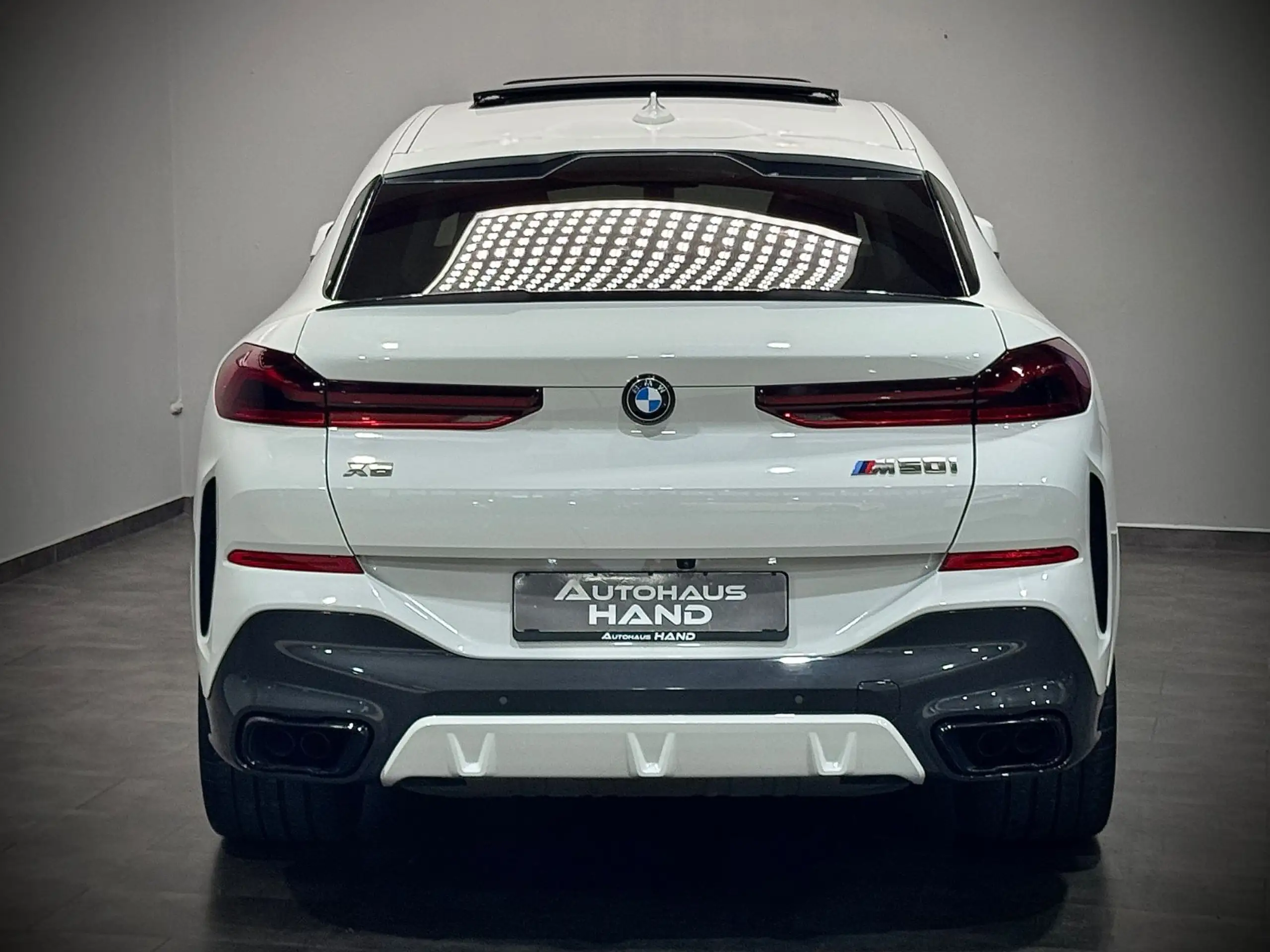 BMW - X6 M