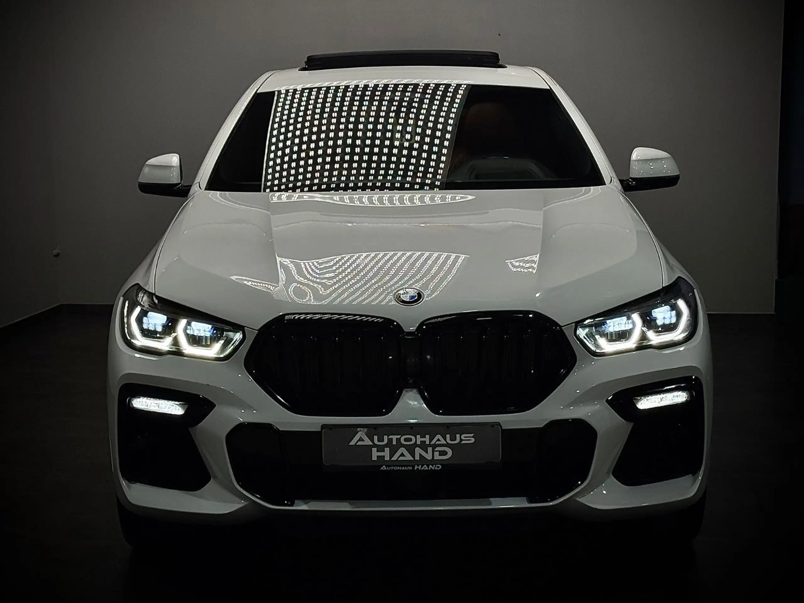 BMW - X6 M