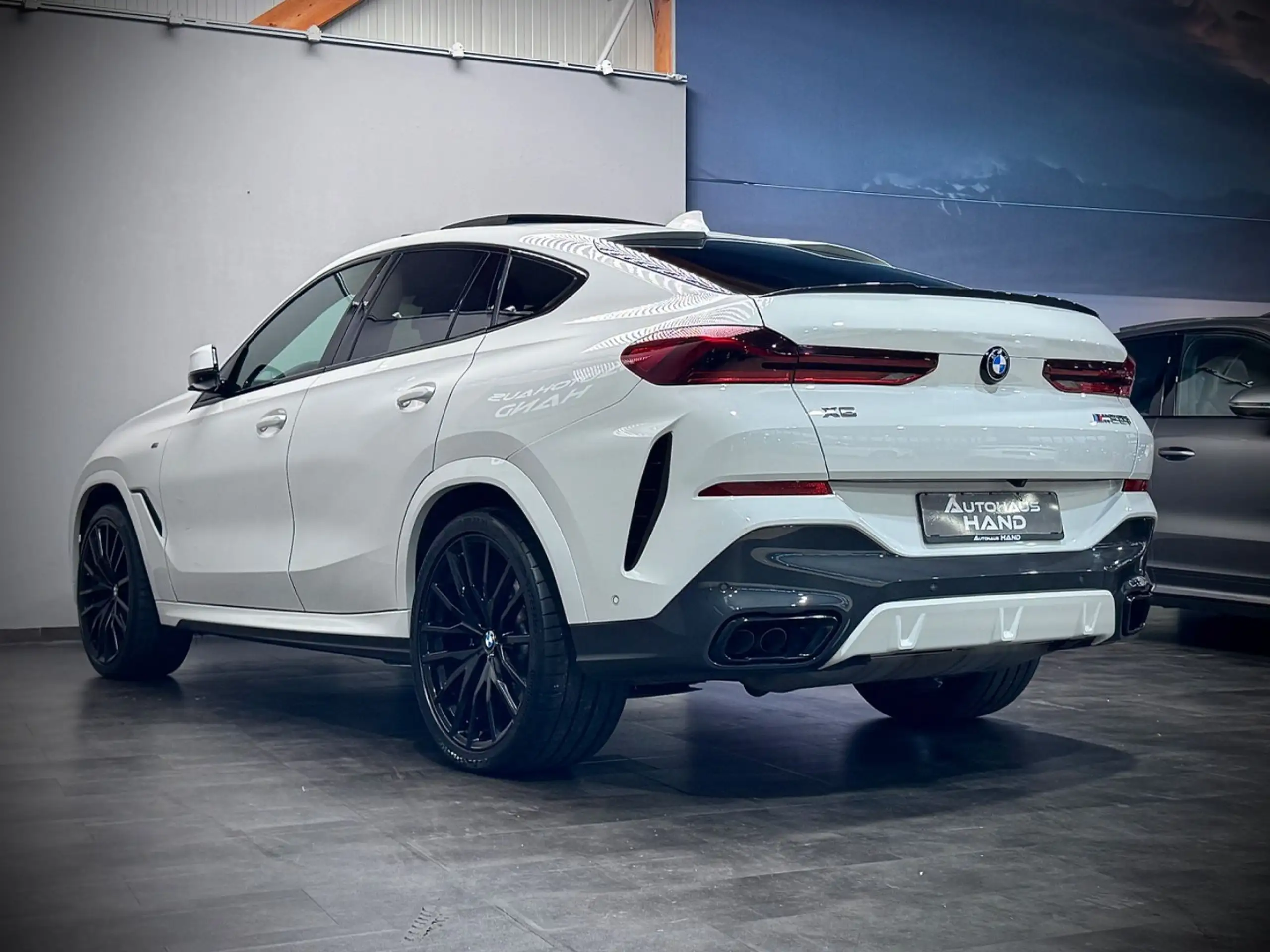 BMW - X6 M