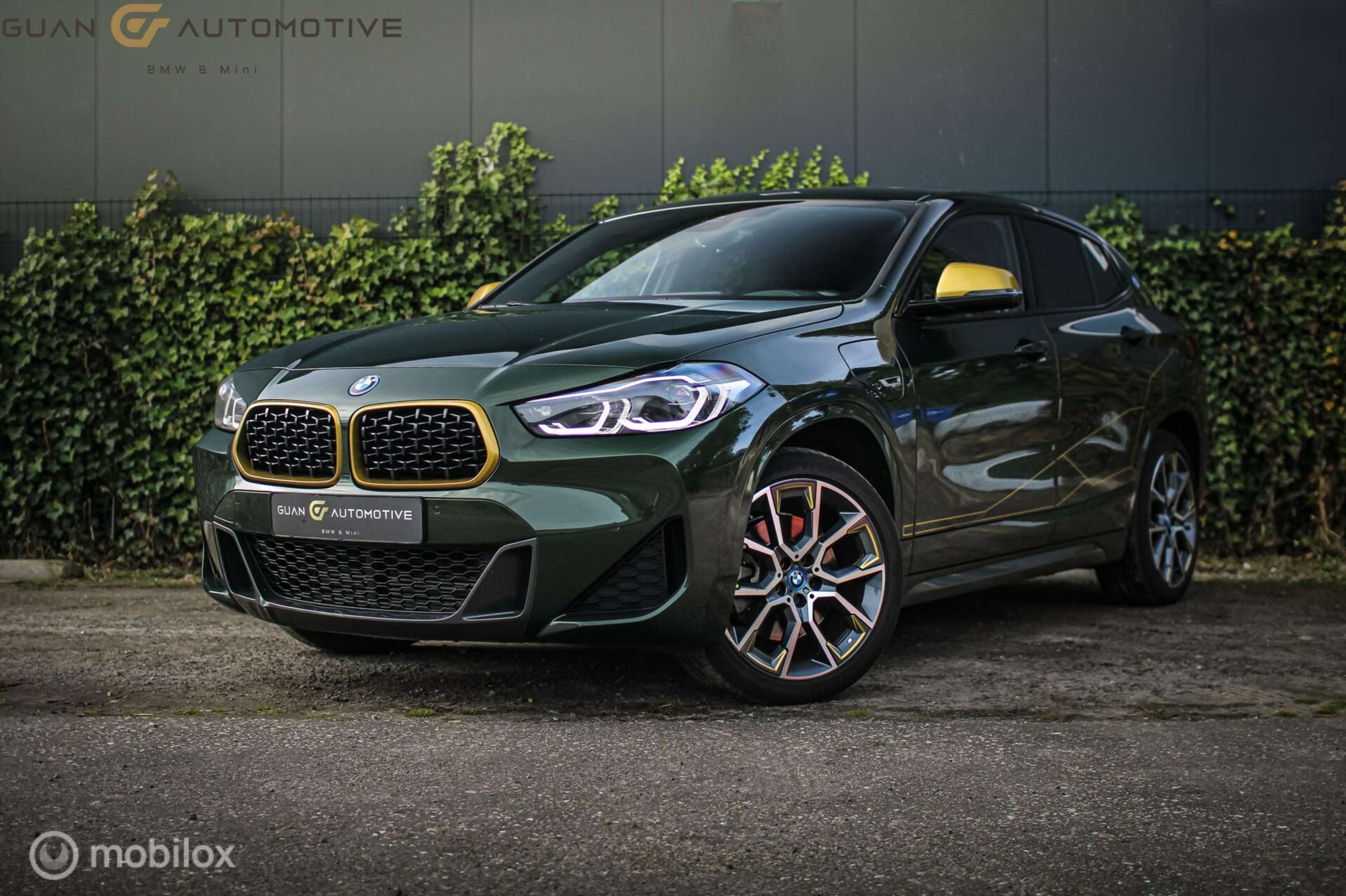 BMW - X2