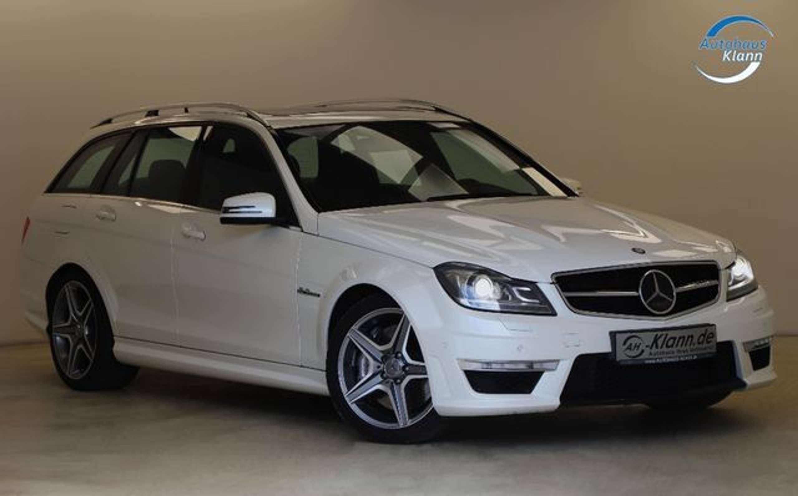 Mercedes-Benz - C 63 AMG