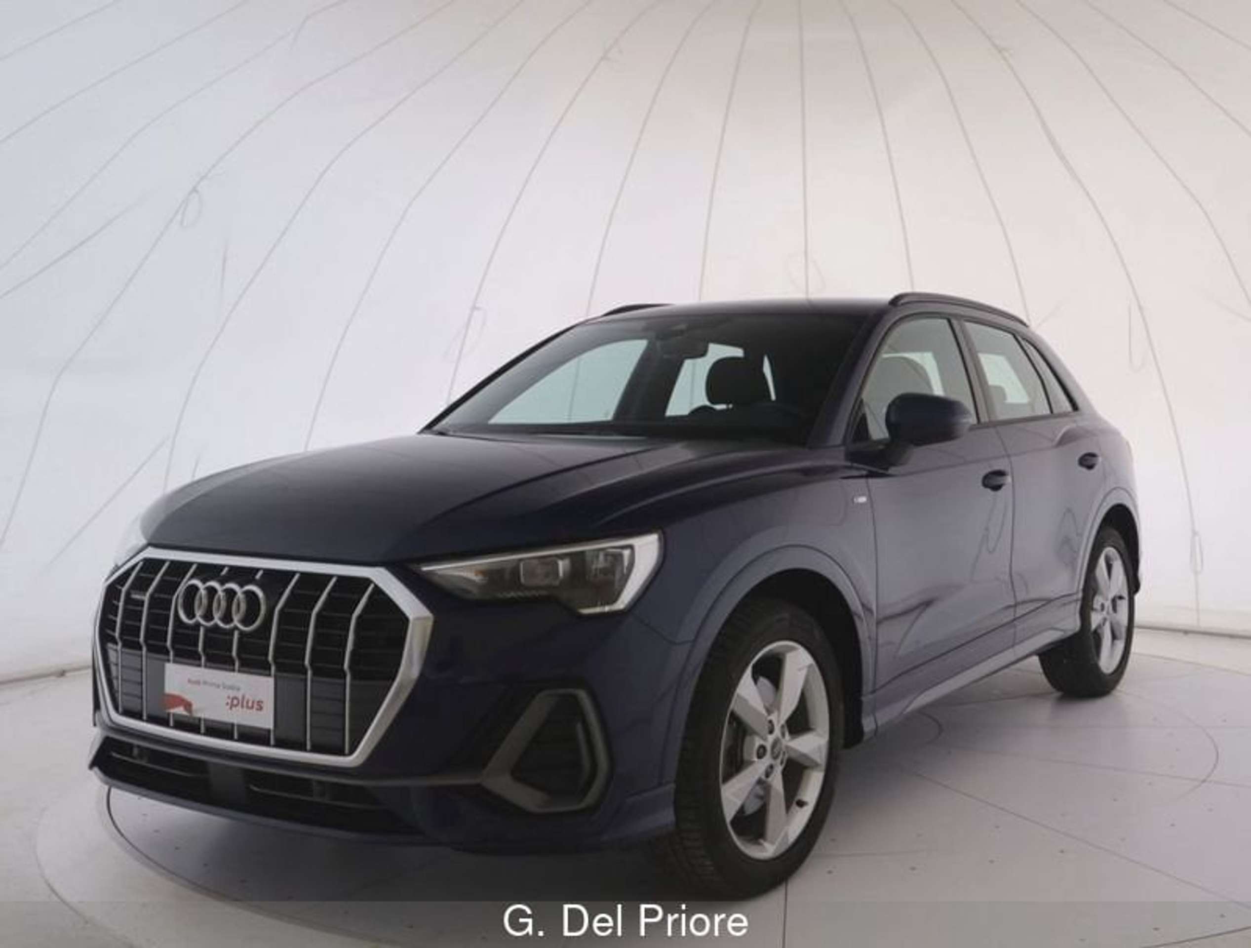 Audi - Q3